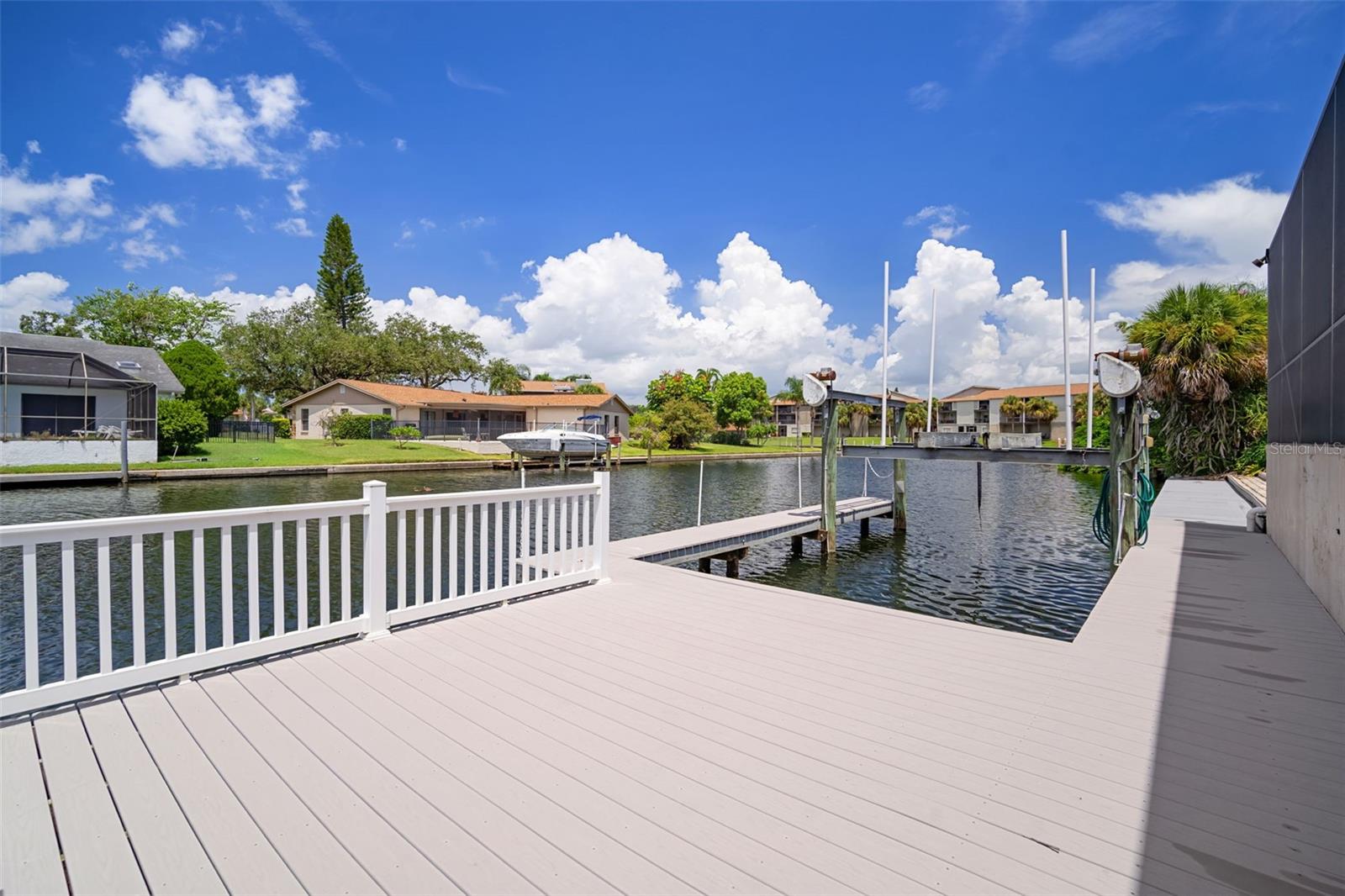 Image 7 of 94 For 6124 Galleon Way