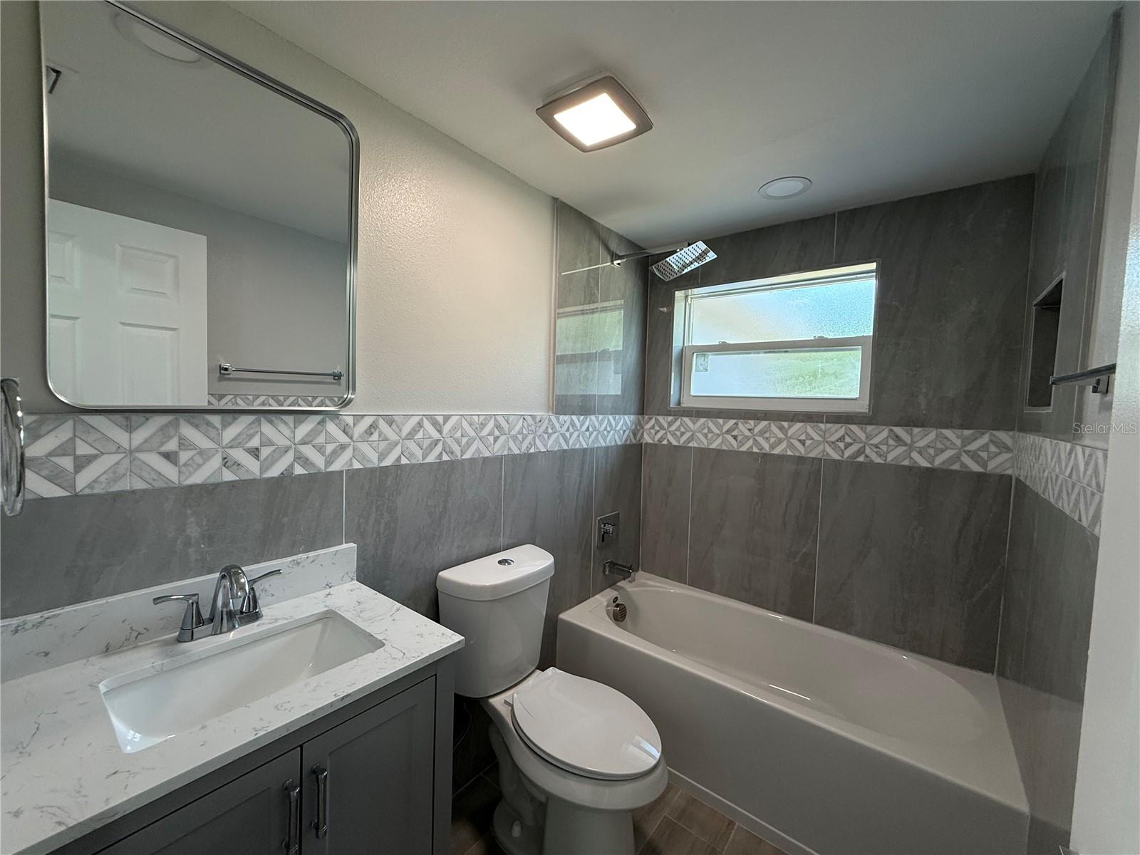 Image 9 of 29 For 7213 Country Club Drive