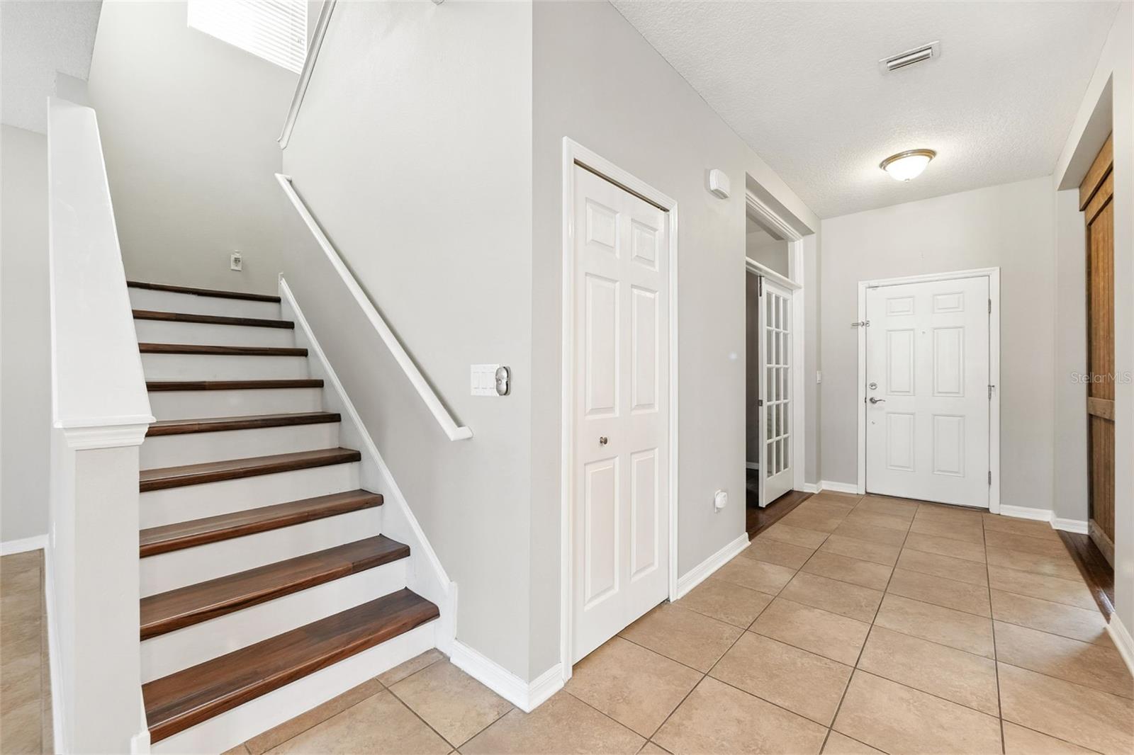 Image 19 of 56 For 11206 Coventry Grove Circle