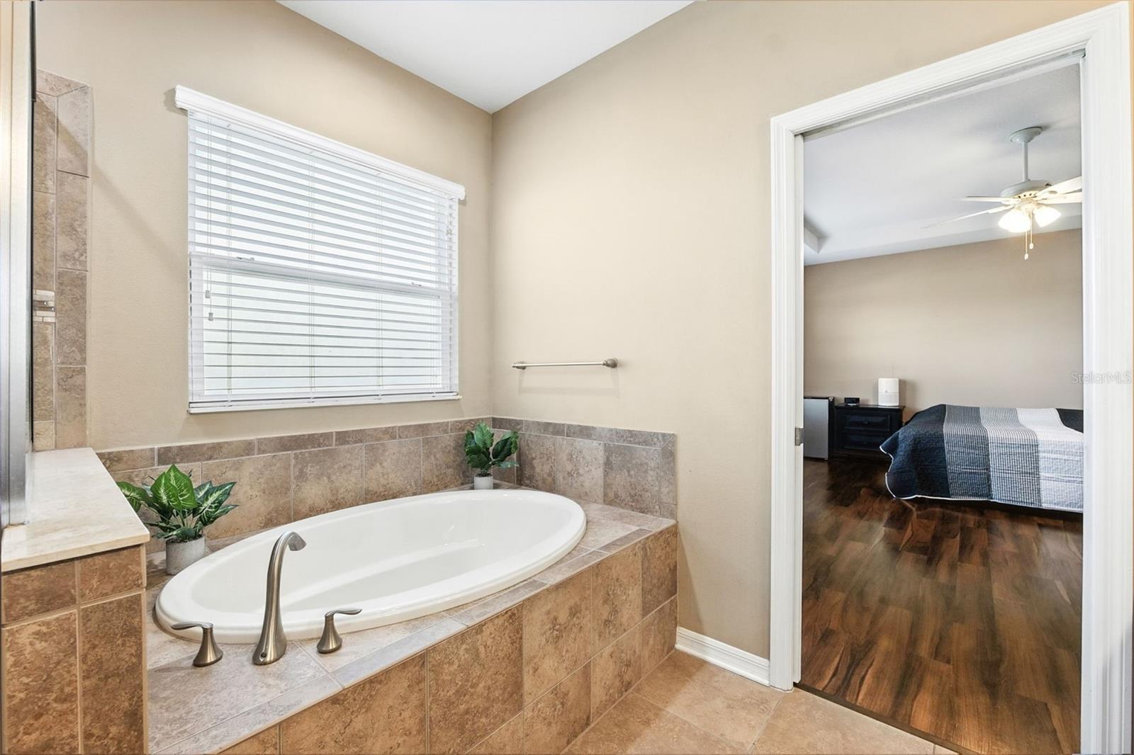 Image 24 of 56 For 11206 Coventry Grove Circle