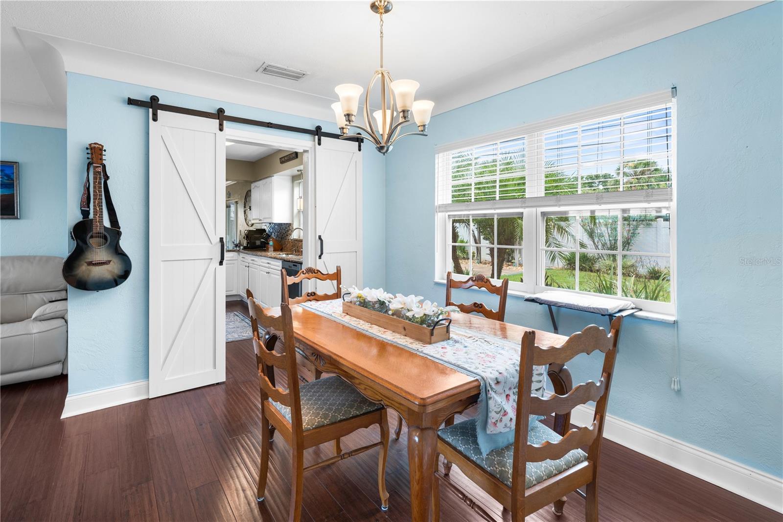 Image 7 of 29 For 6731 15th Avenue N