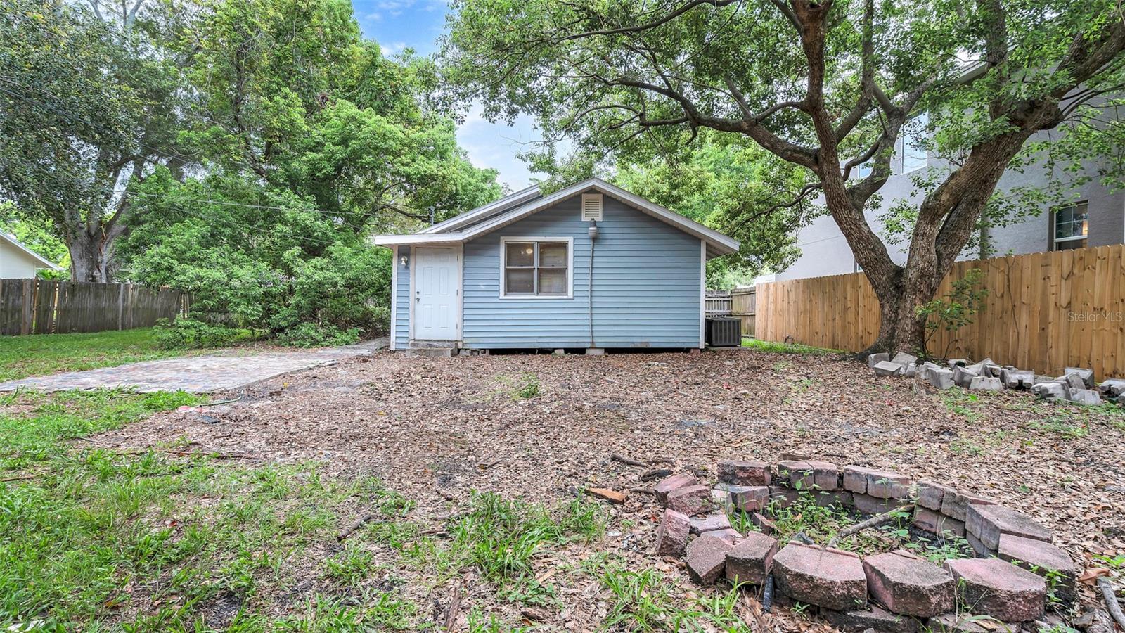 Image 21 of 22 For 4736 20th Street N