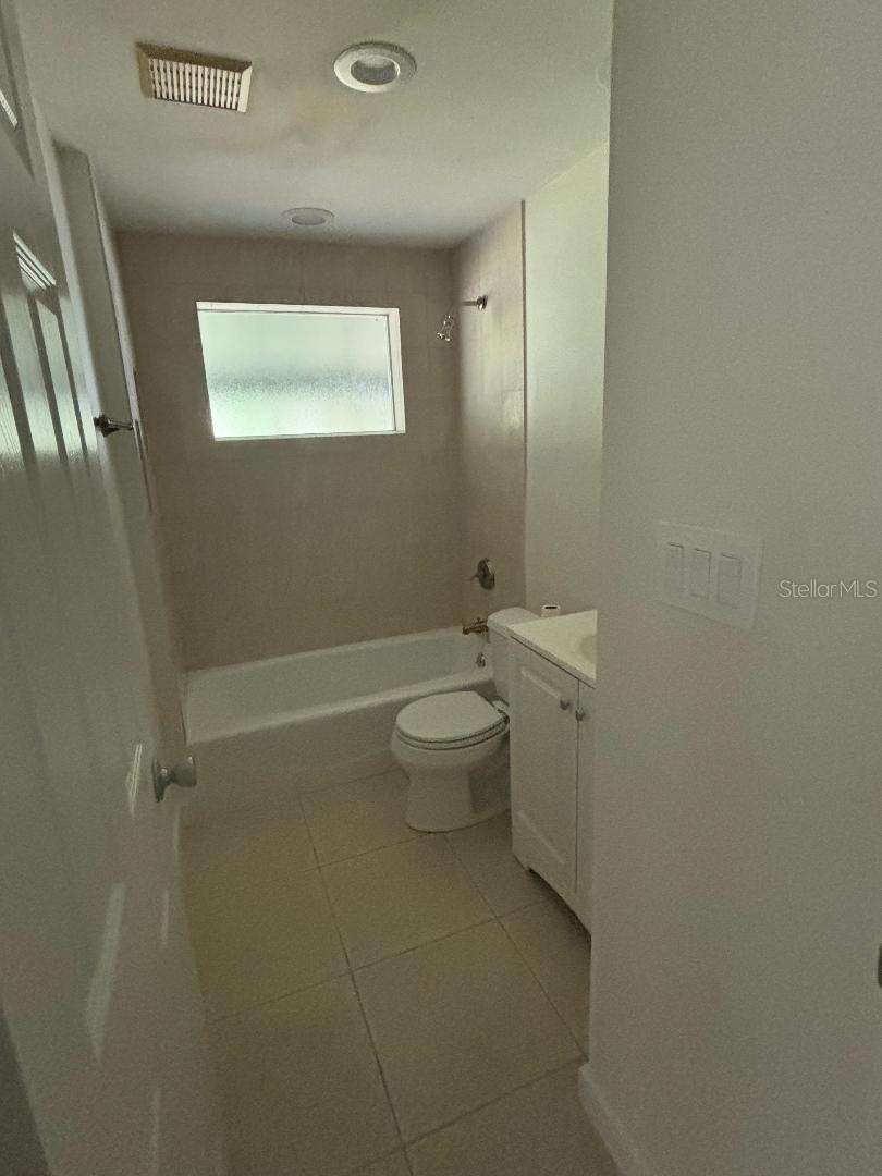Image 12 of 14 For 5706 River Terrace