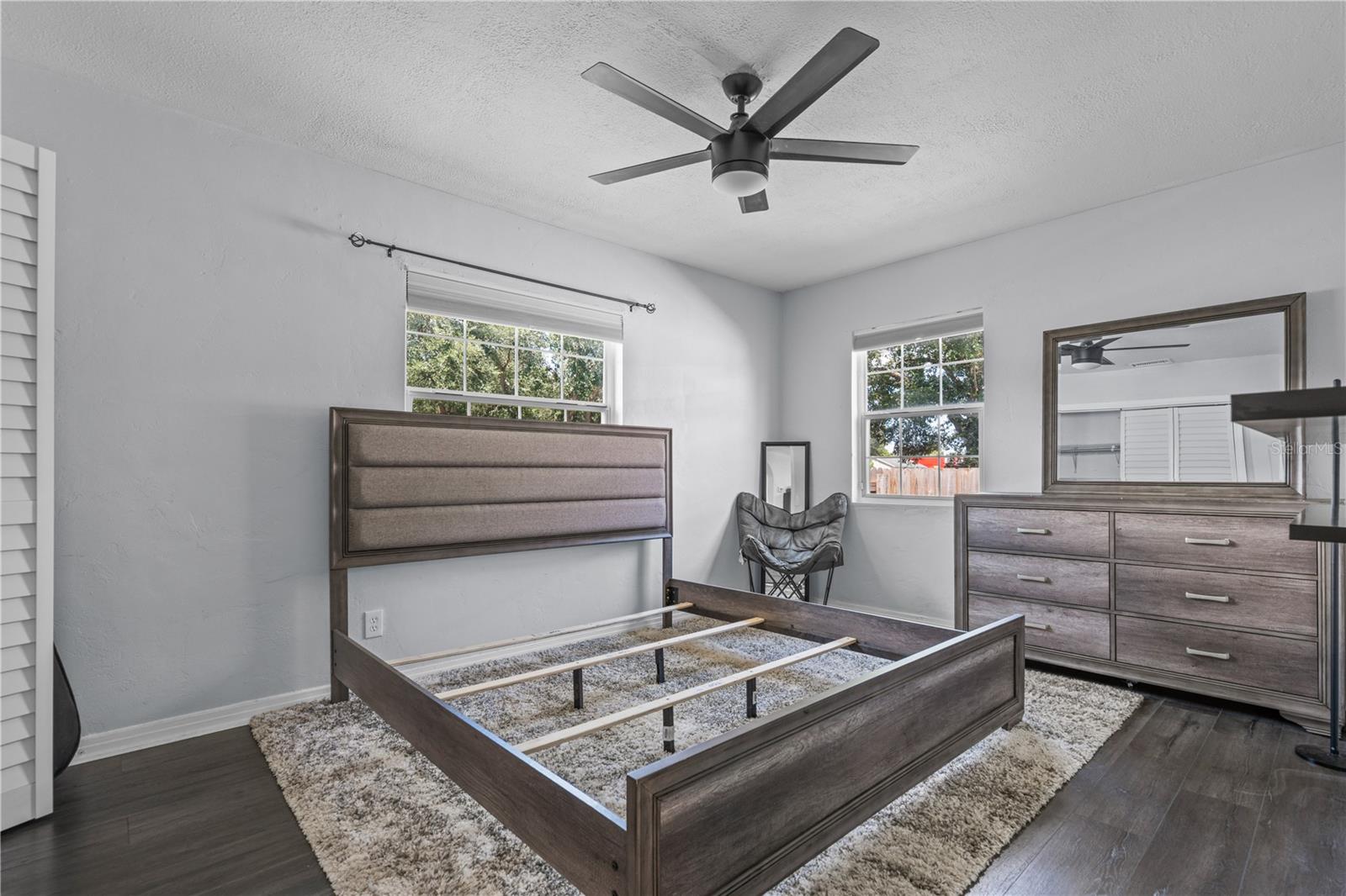 Image 7 of 18 For 2850 38th Avenue N