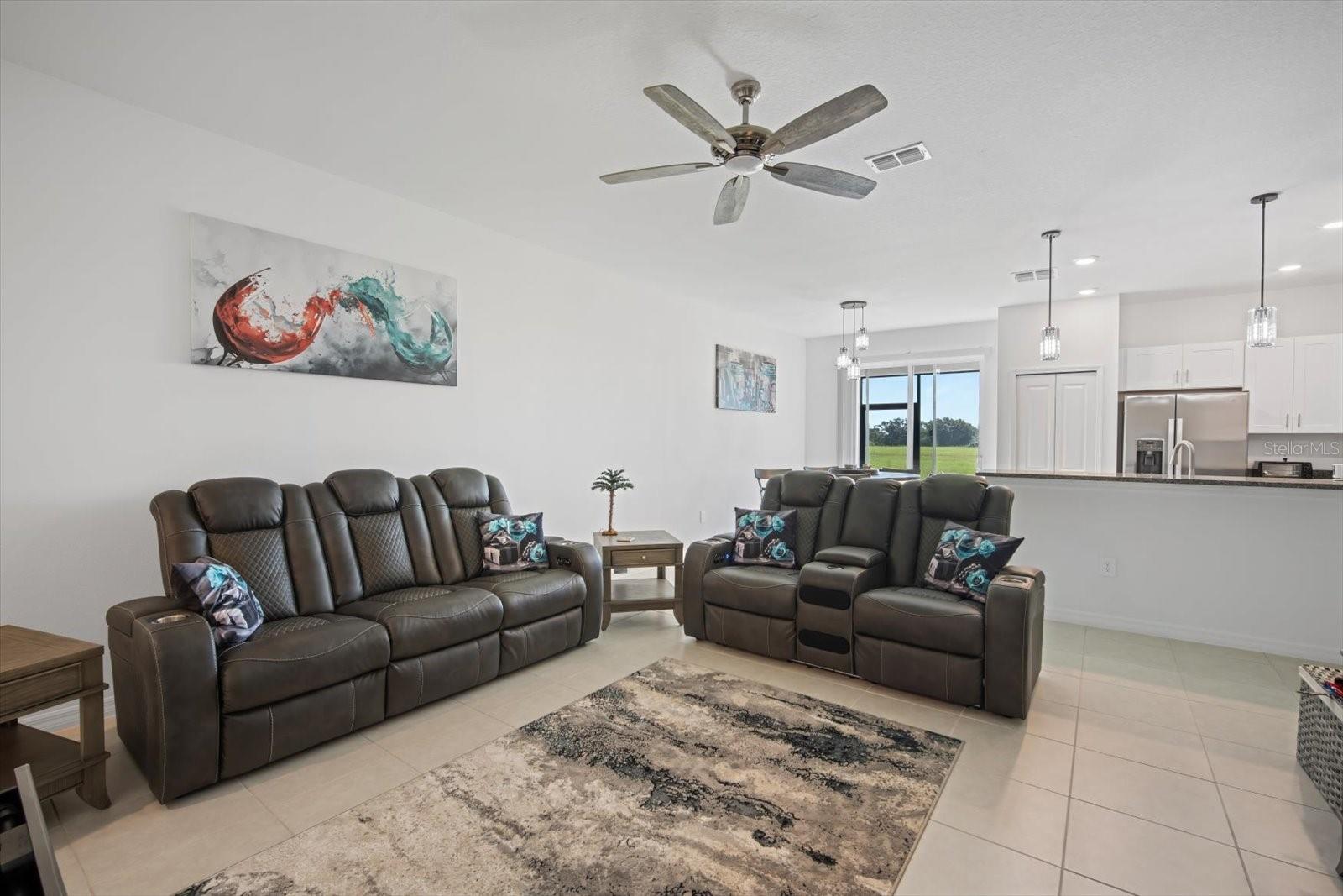 Image 4 of 24 For 11256 65th Terrace E