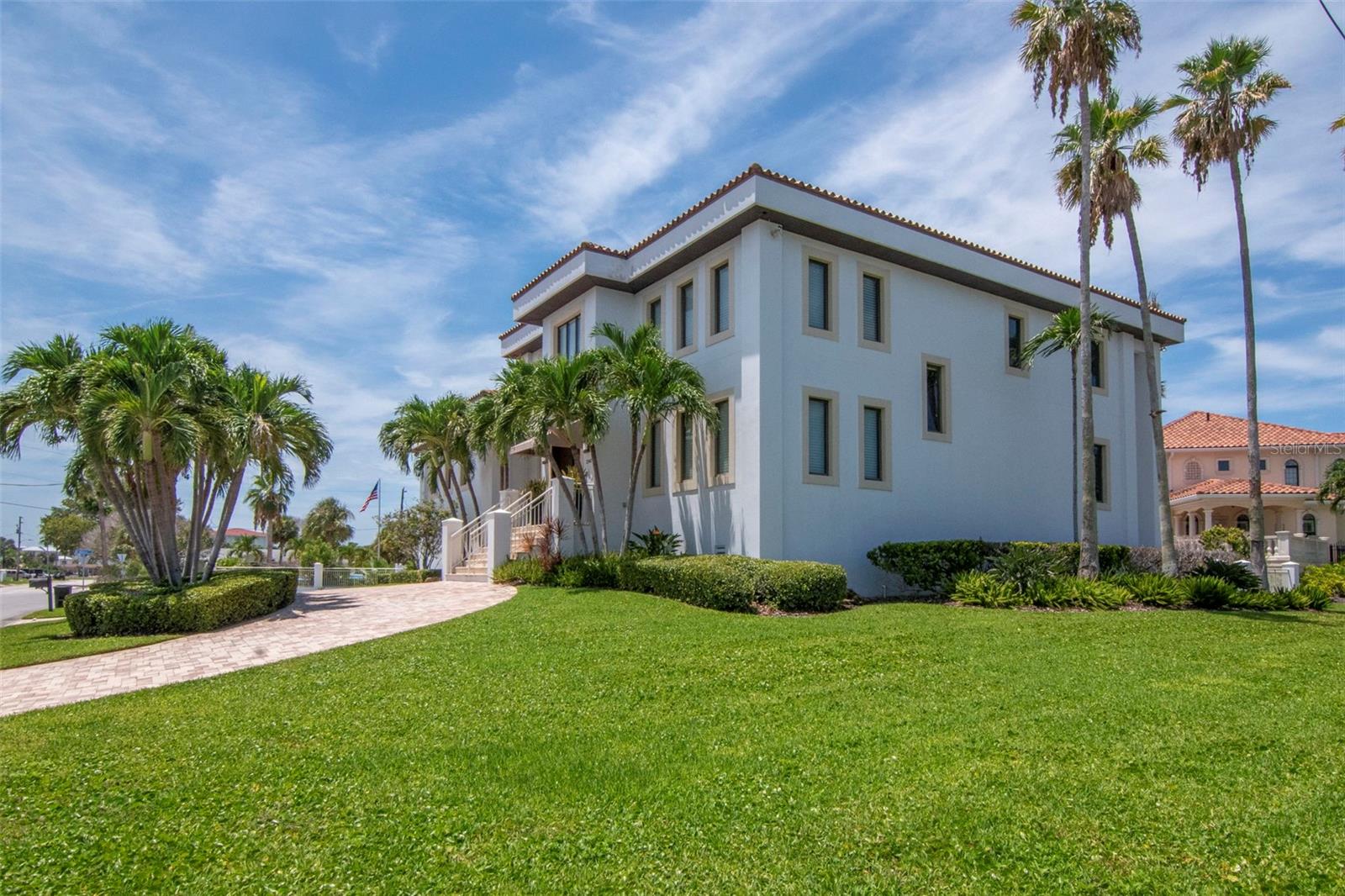 Image 34 of 34 For 3340 Hibiscus Drive W