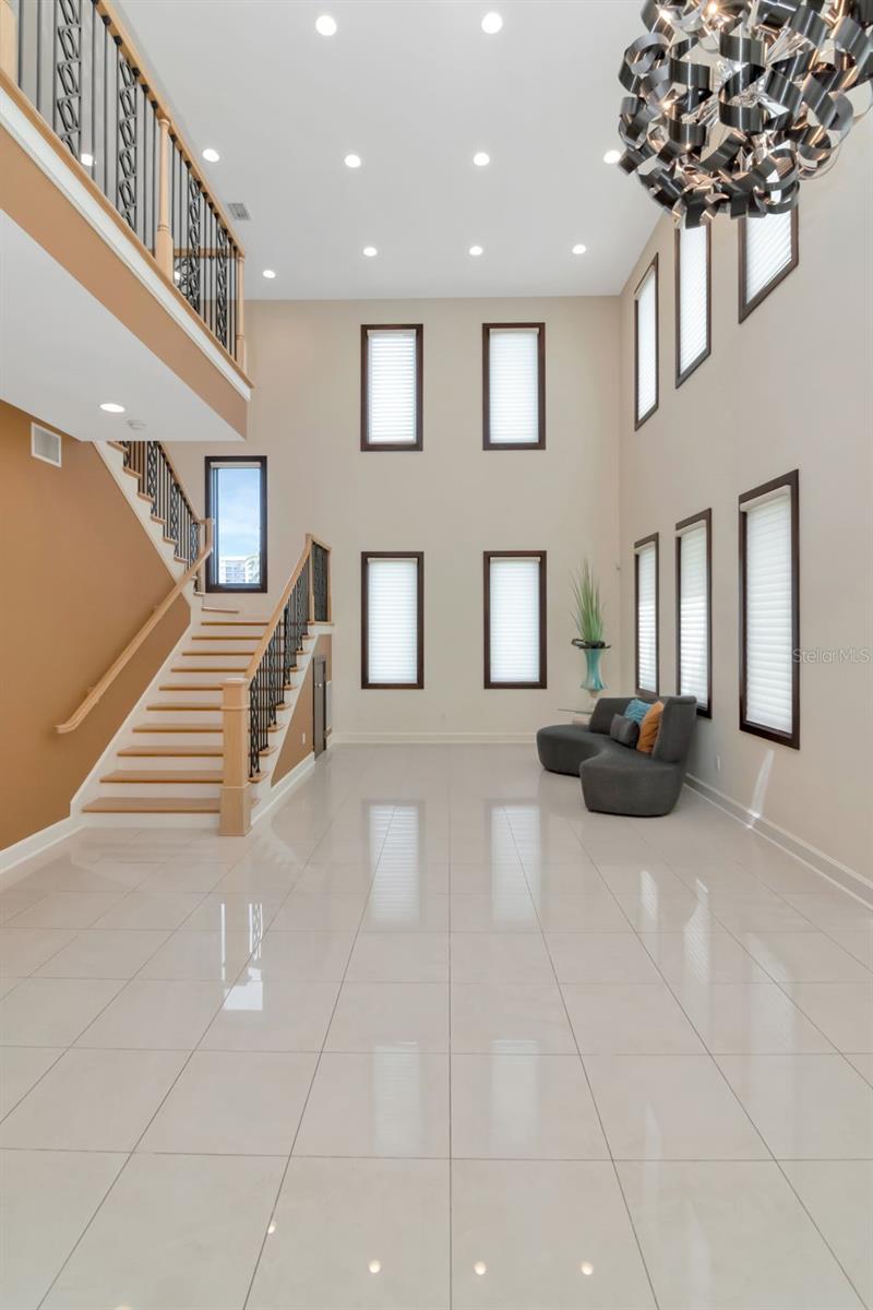 Image 7 of 34 For 3340 Hibiscus Drive W