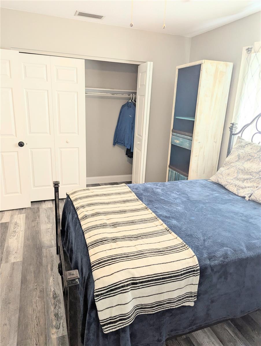 Image 16 of 40 For 9353 110th Street