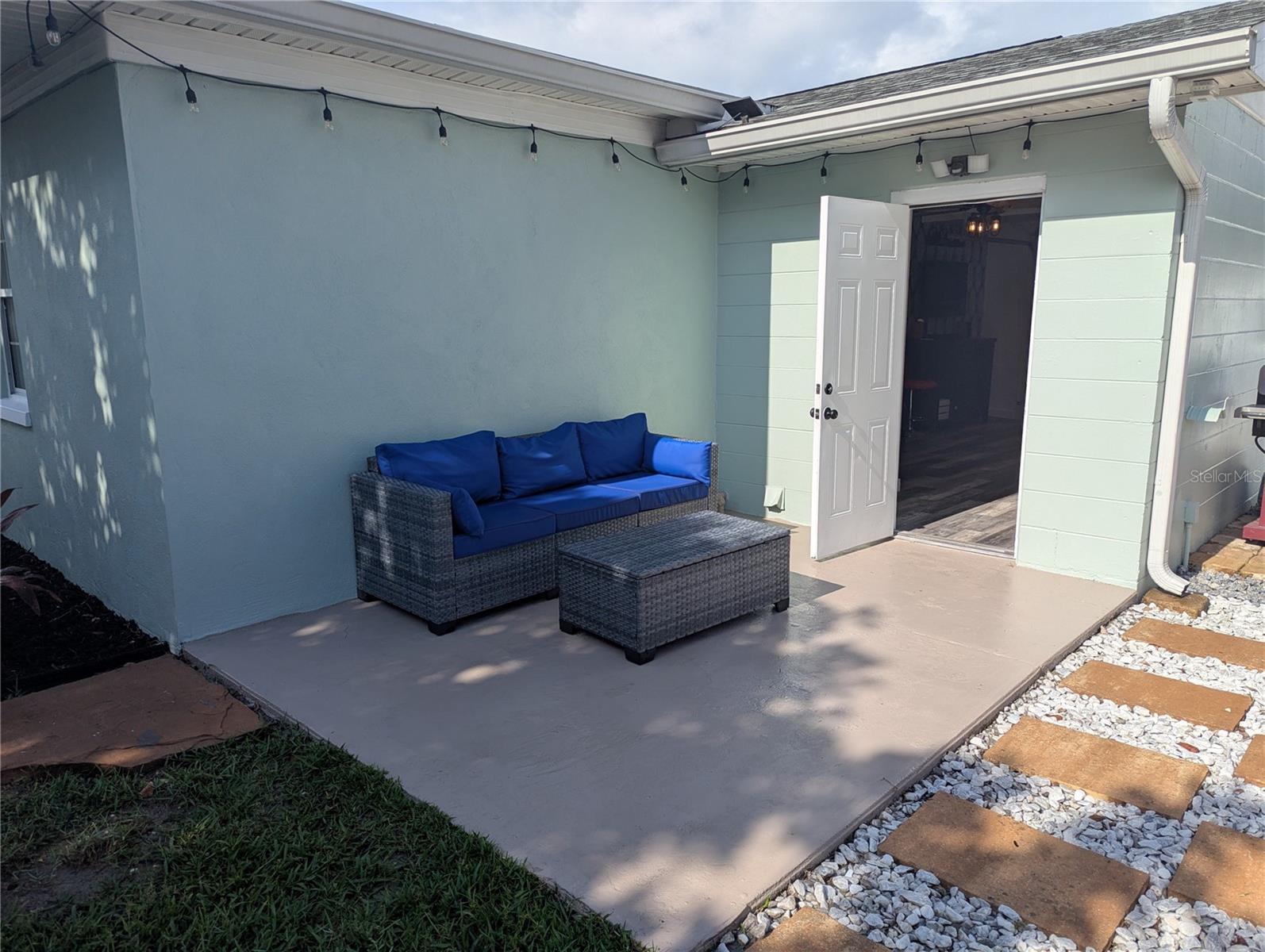 Image 26 of 40 For 9353 110th Street