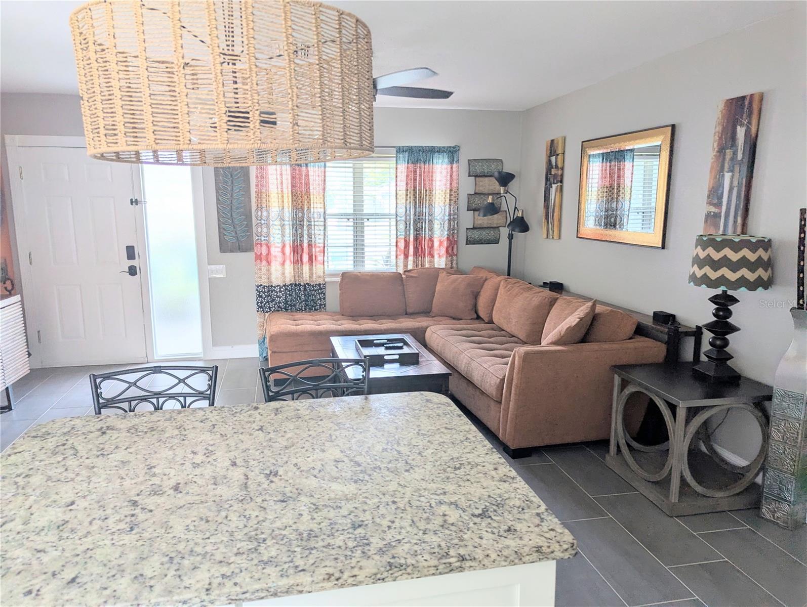 Image 4 of 40 For 9353 110th Street