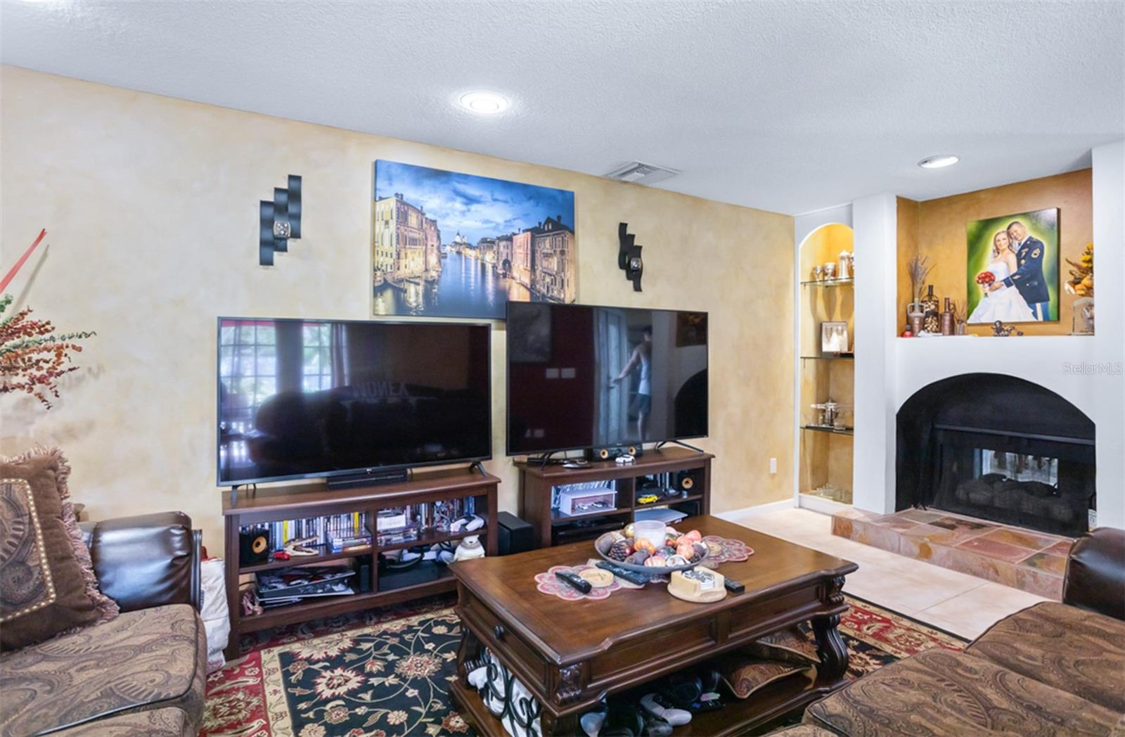 Image 8 of 39 For 11407 Orilla Del Rio Place