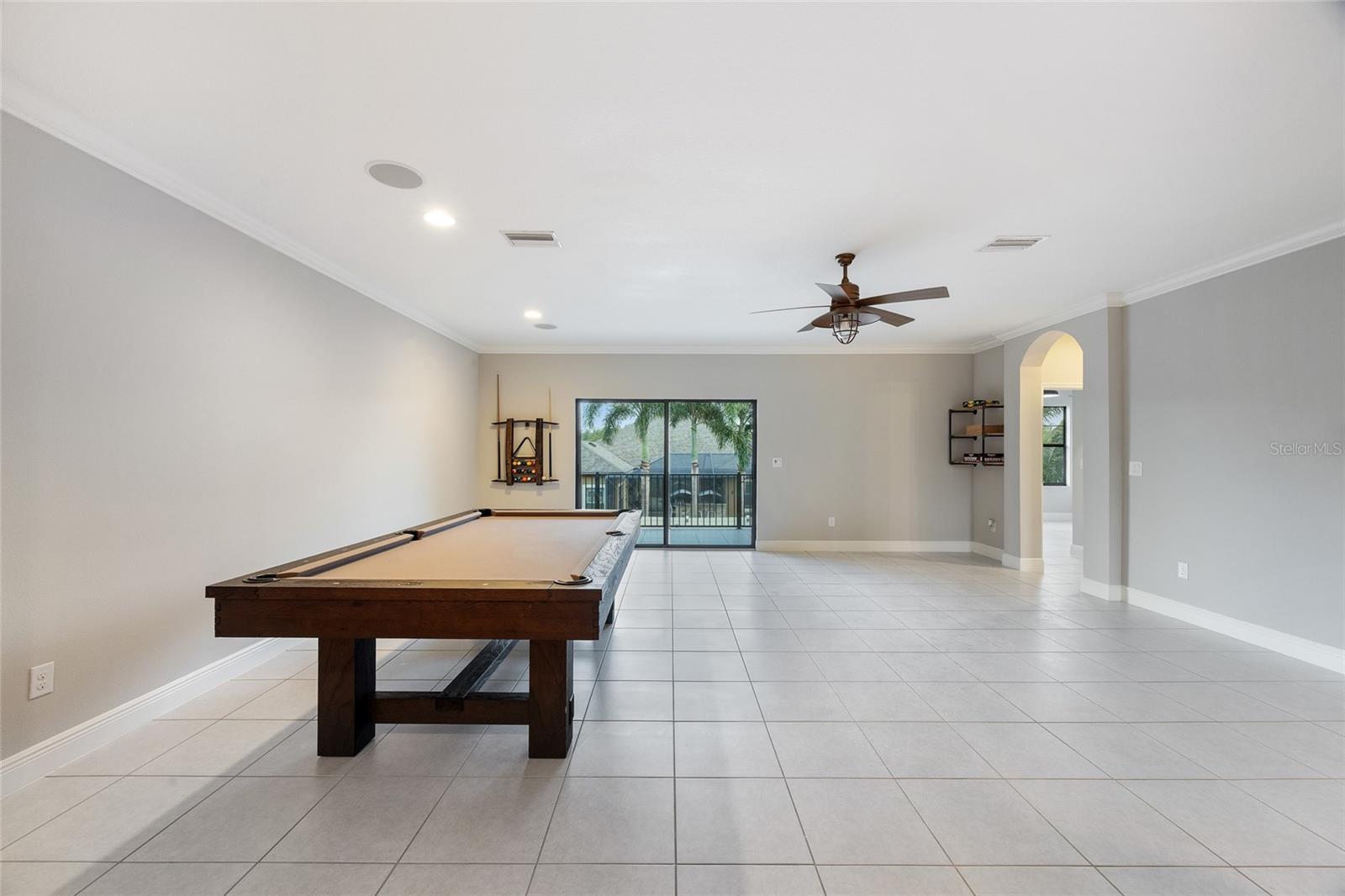 Image 19 of 41 For 1029 Sonesta Avenue