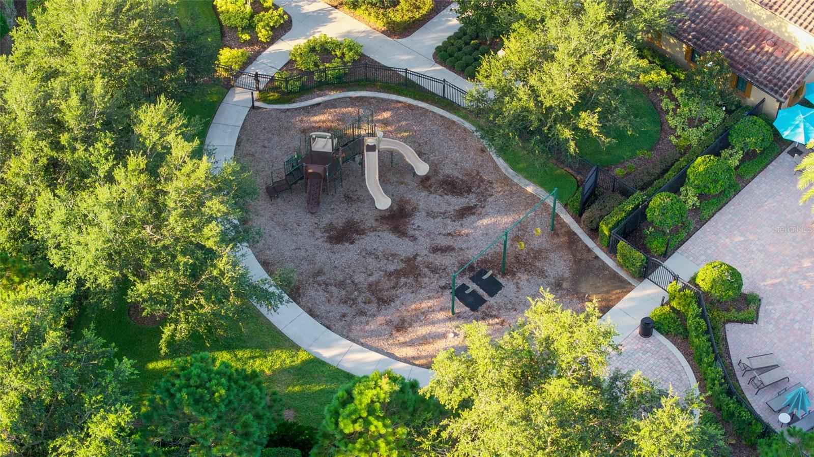 Image 40 of 41 For 1029 Sonesta Avenue