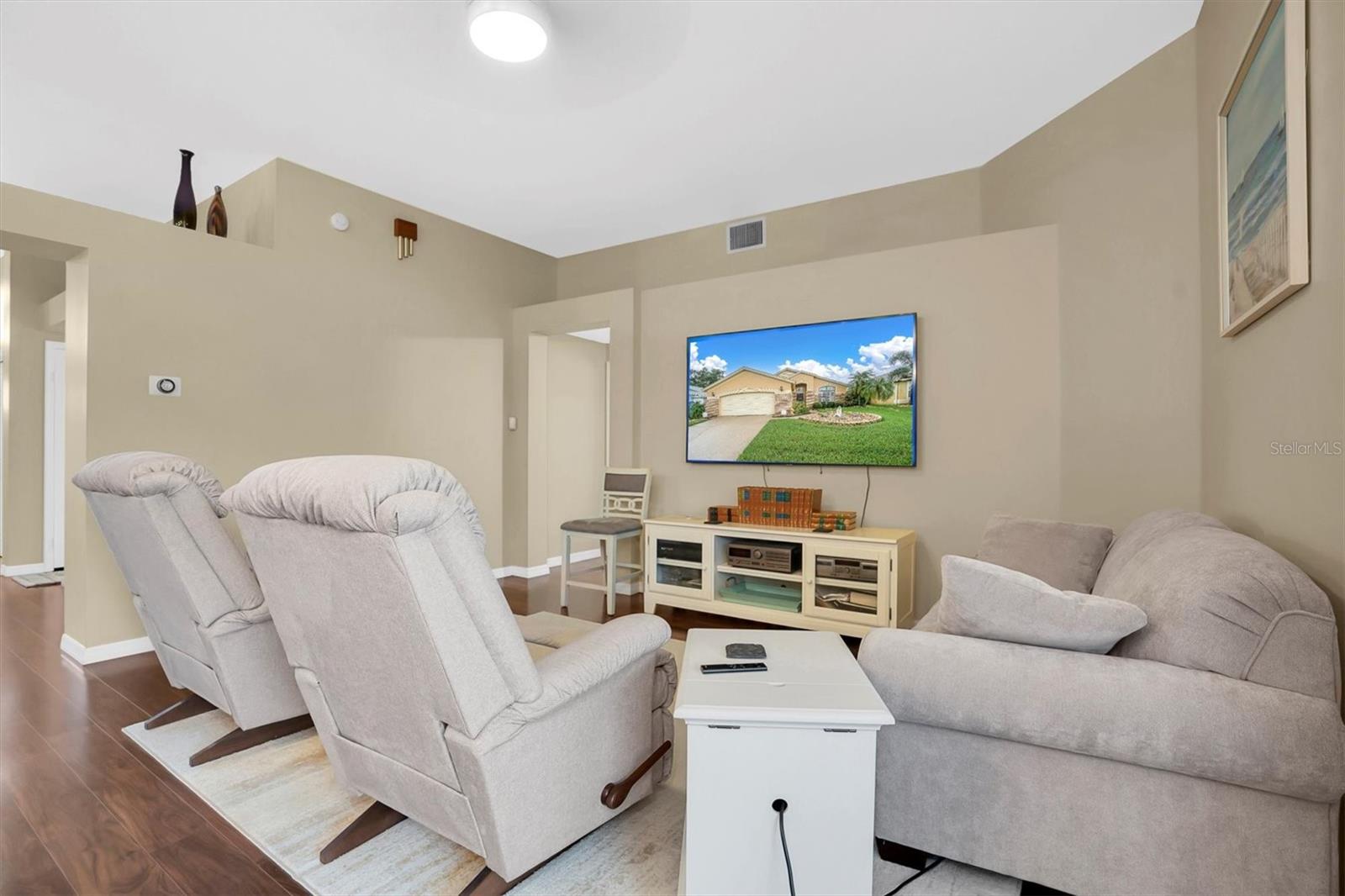 Image 8 of 37 For 1728 Westerly Drive