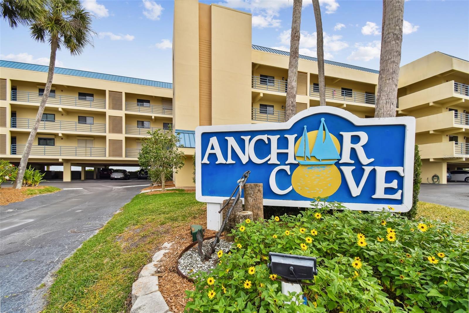 Listing photo id 0 for 363 Pinellas Bayway S 54