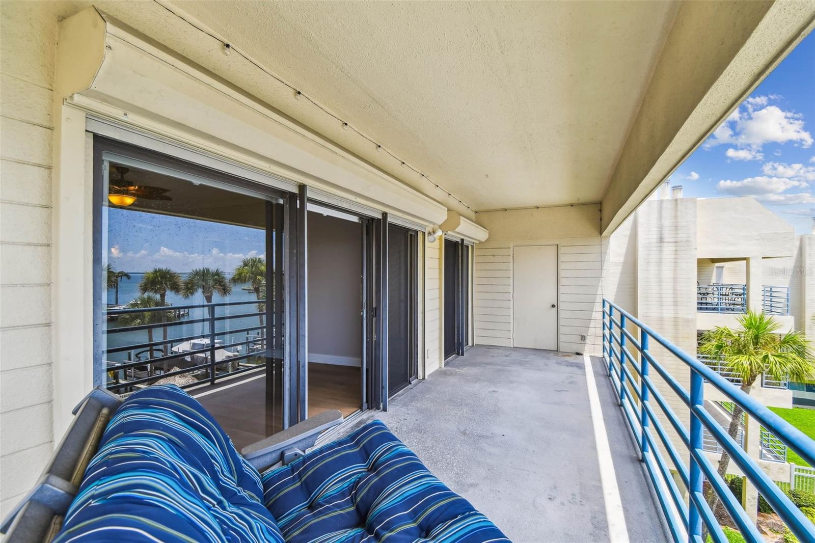 Listing photo id 36 for 363 Pinellas Bayway S 54