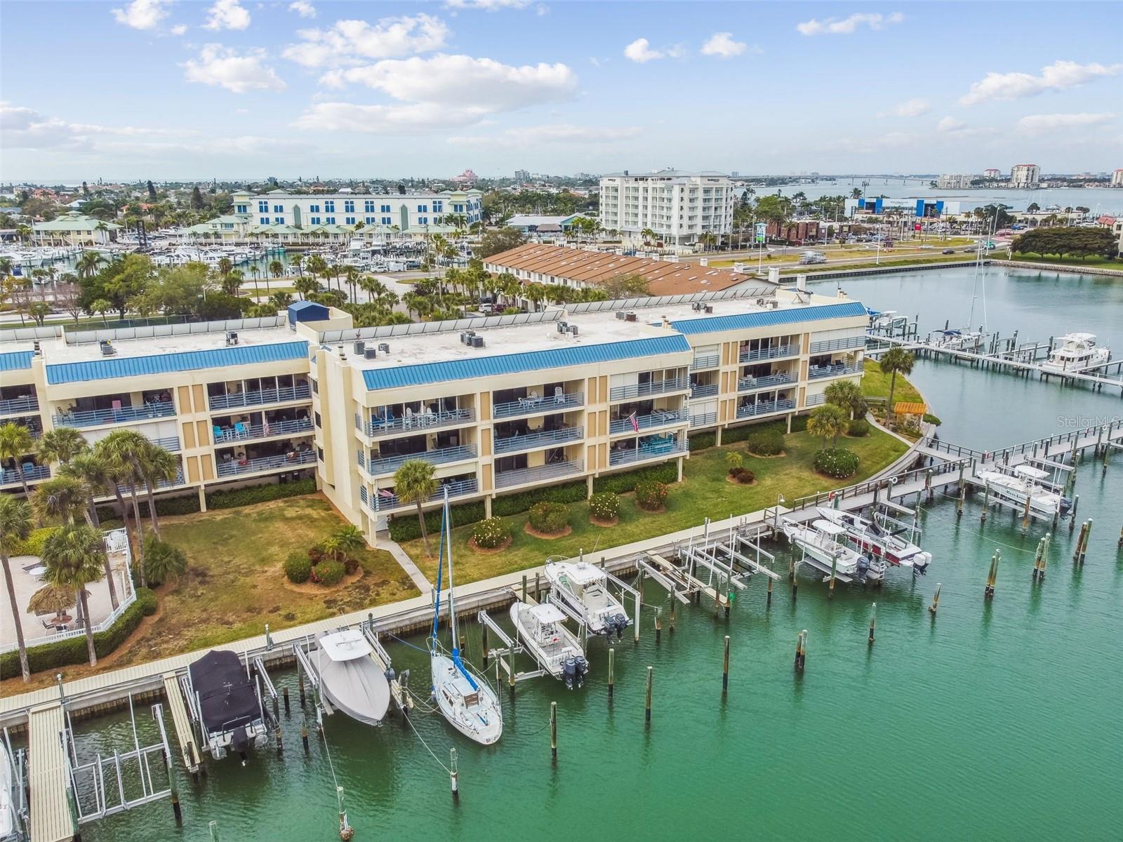Listing photo id 54 for 363 Pinellas Bayway S 54