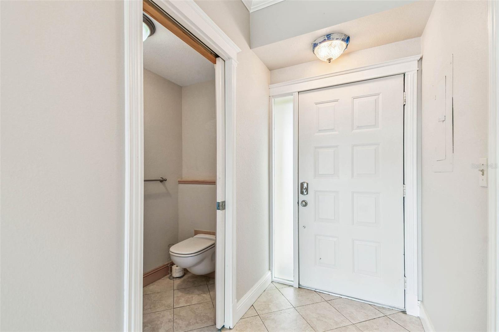Listing photo id 5 for 363 Pinellas Bayway S 54