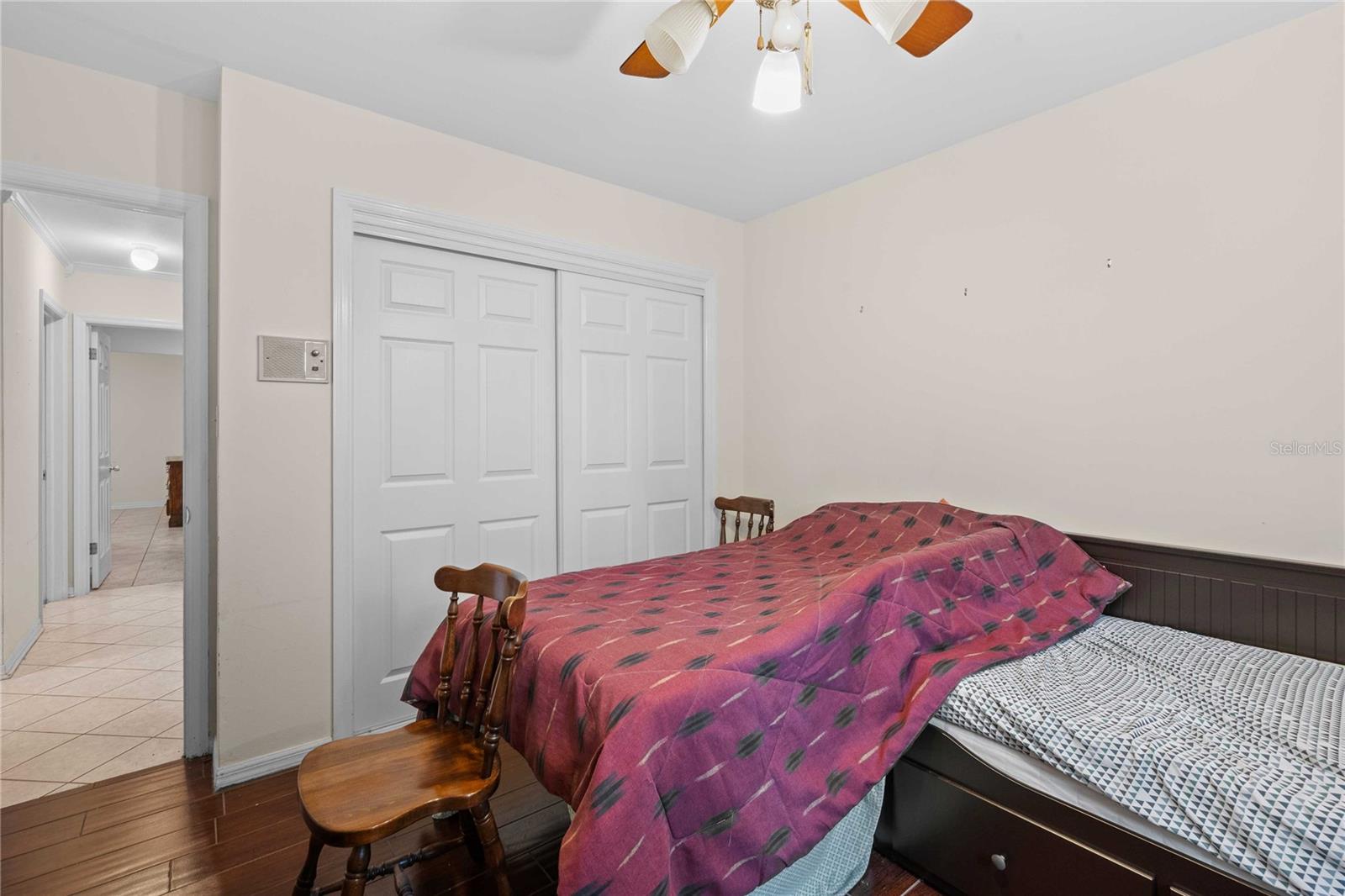 Listing photo id 22 for 603 Jacqueline Drive