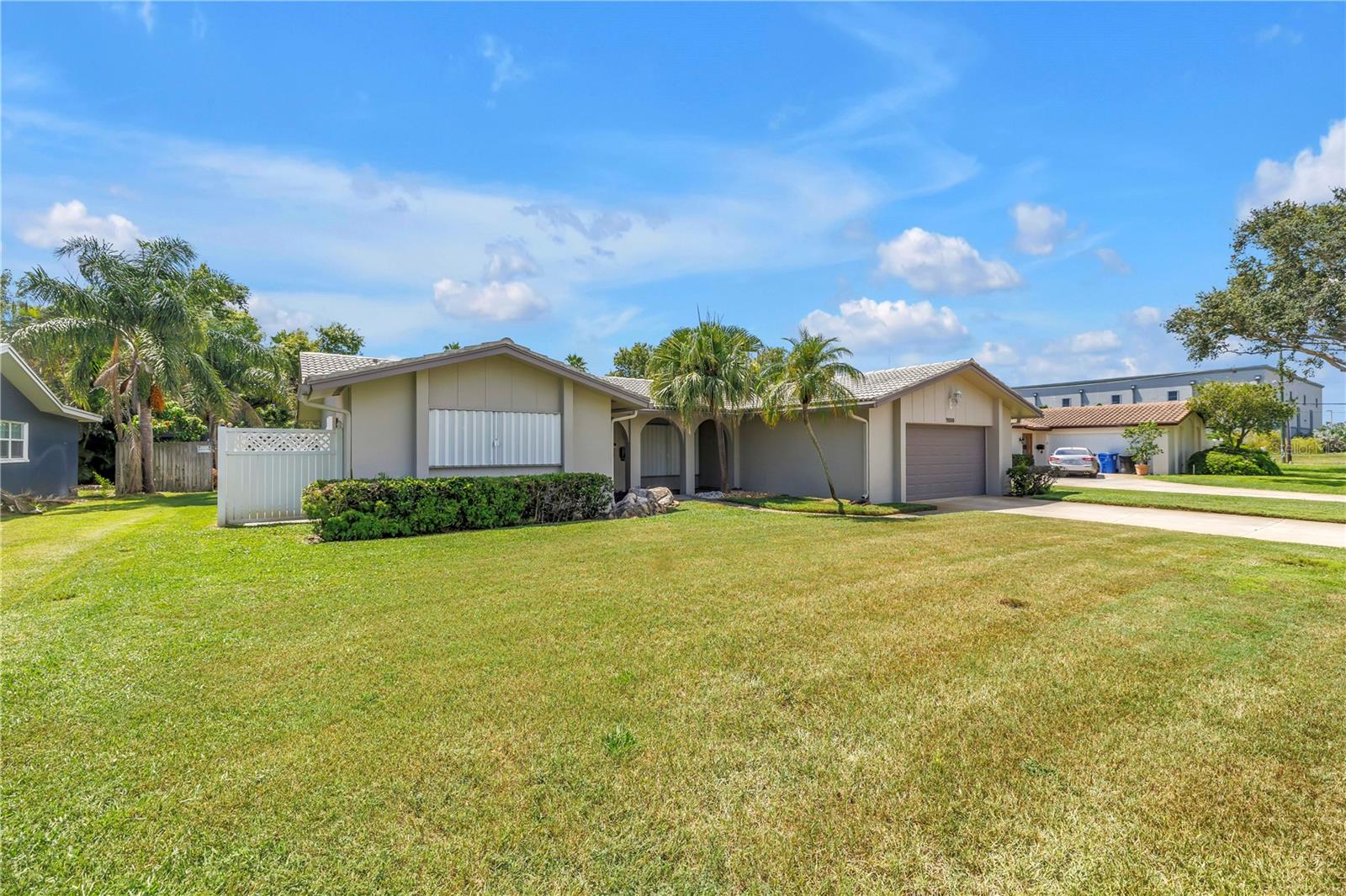 Details for 9800 2nd Street N, ST PETERSBURG, FL 33702