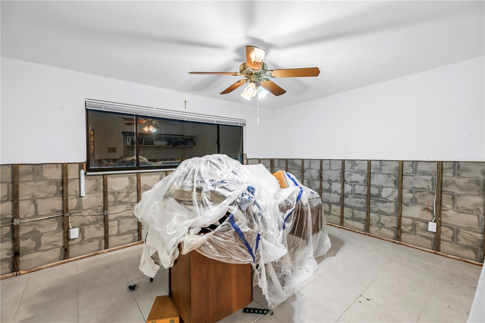 Image 16 of 41 For 9800 2nd Street N