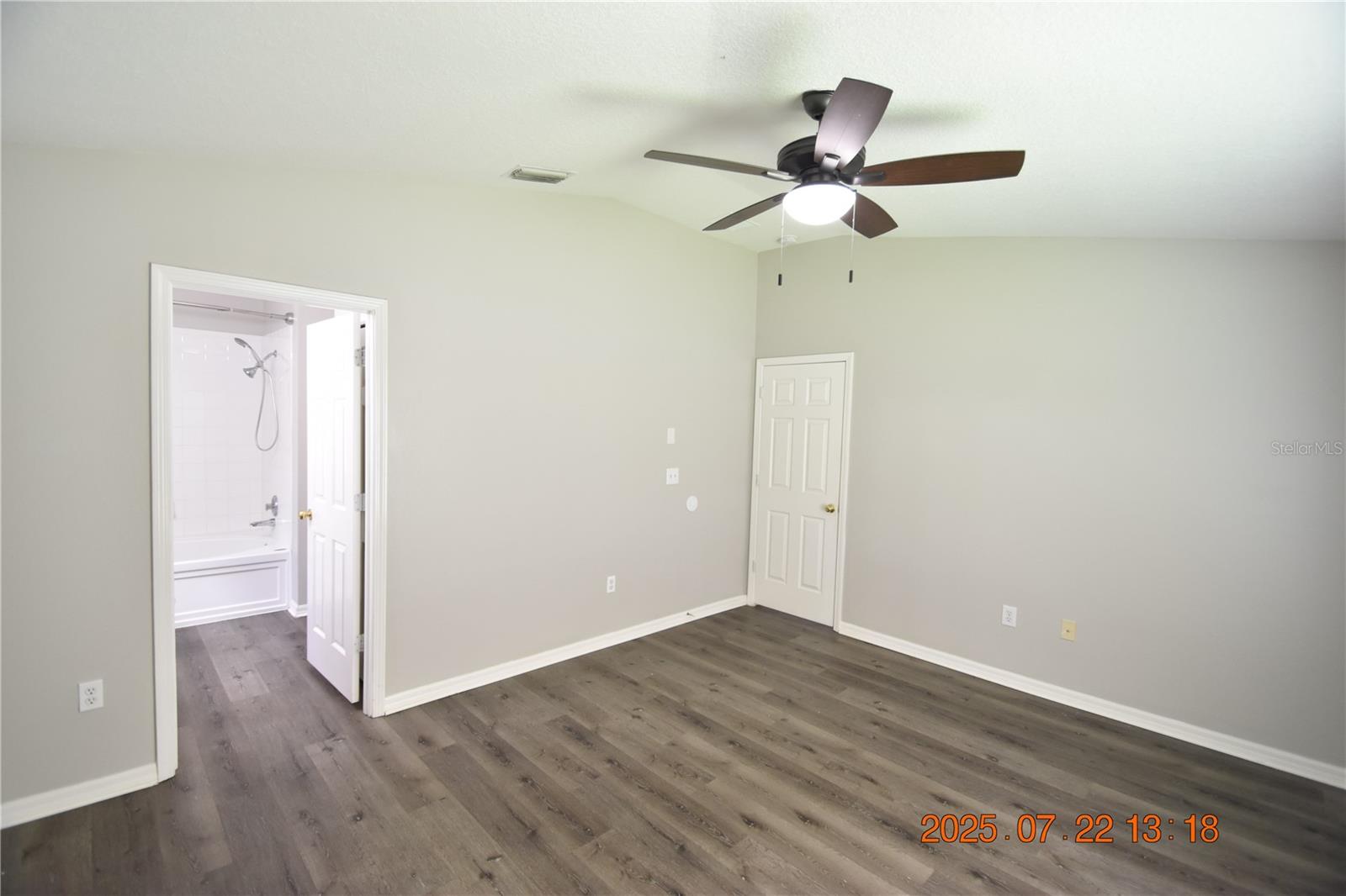 Image 22 of 38 For 12033 Butler Woods Circle