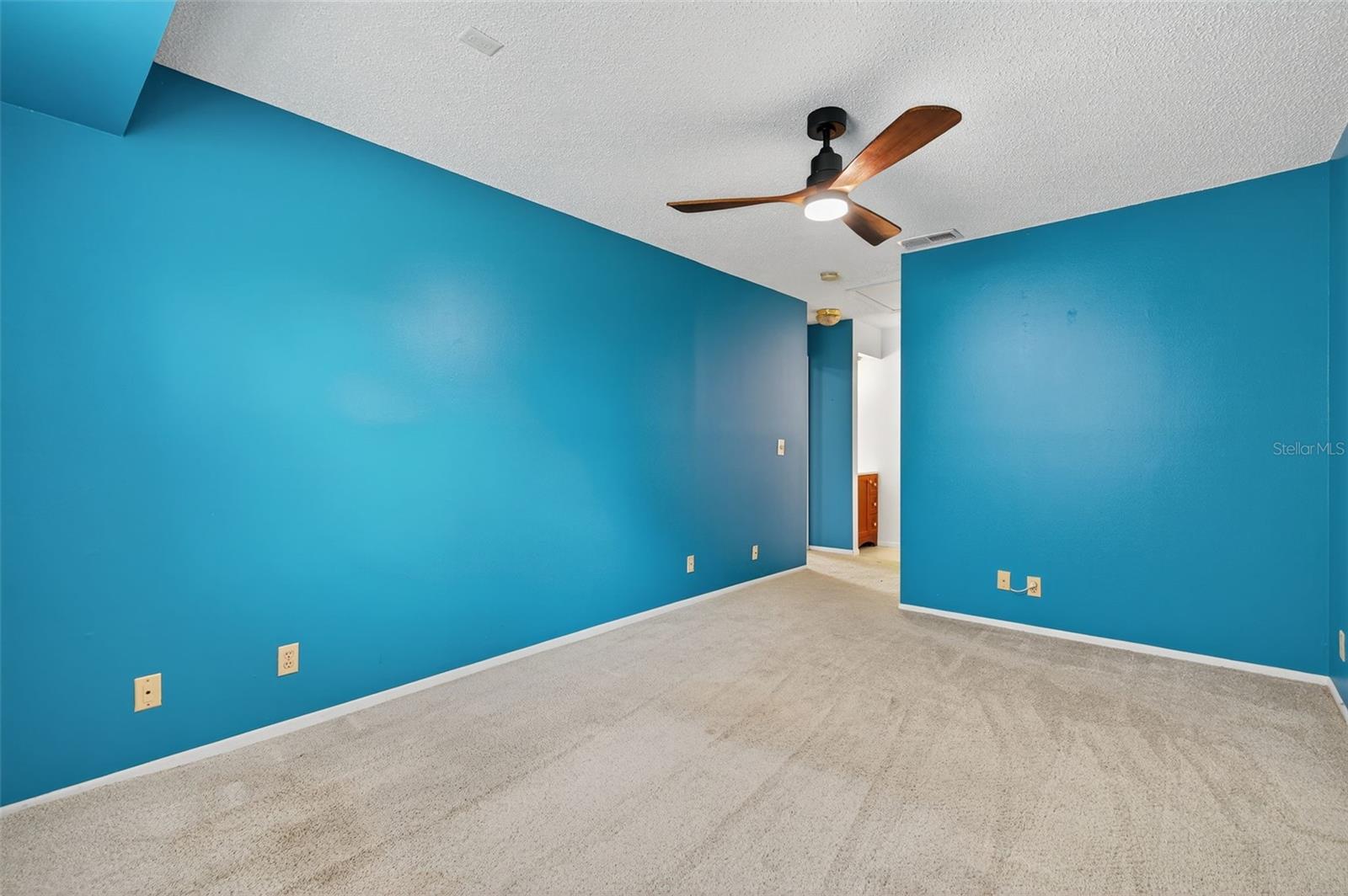 Image 29 of 67 For 39650 Us Highway 19 N 584