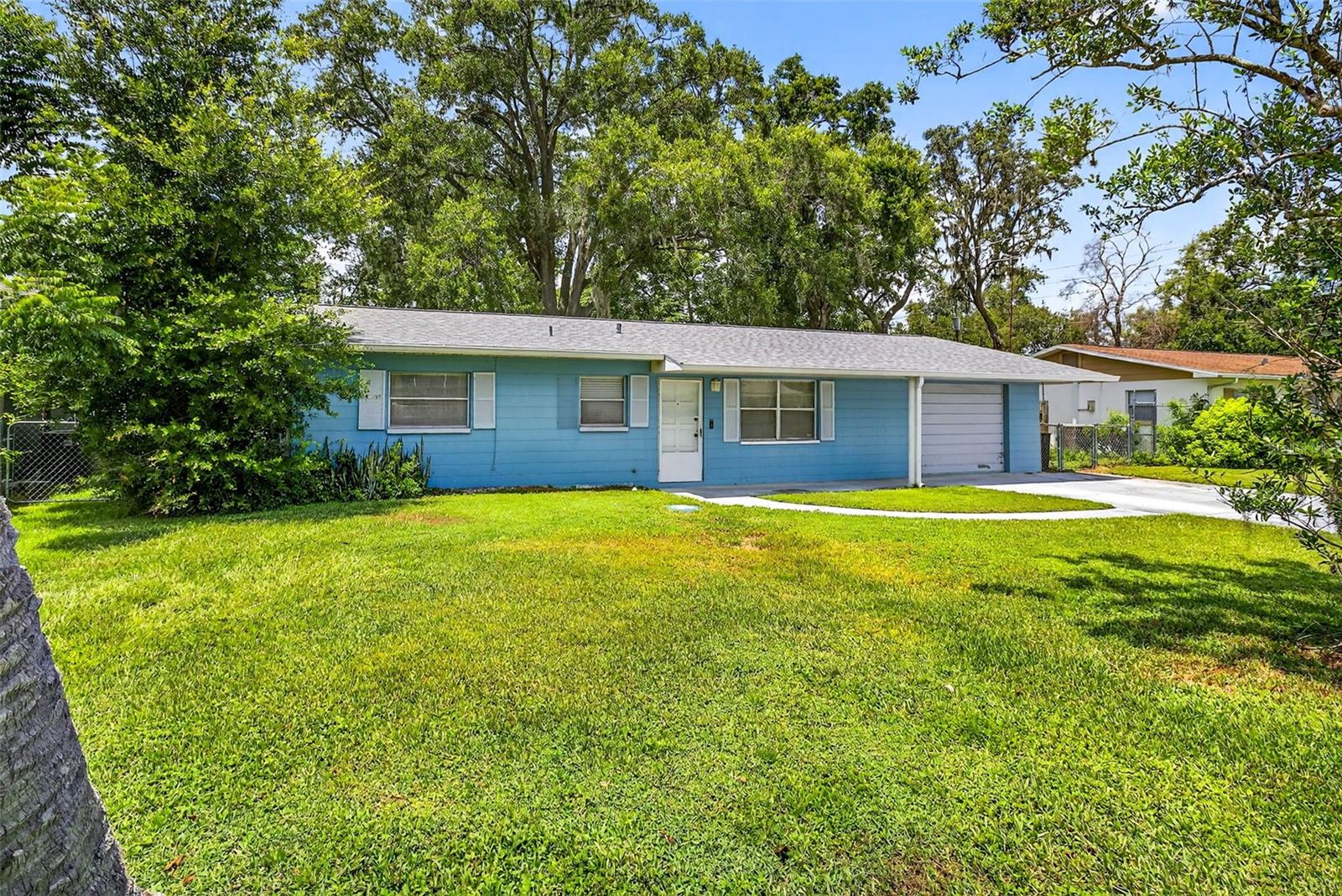 Image 2 of 41 For 5943 Cypress Street