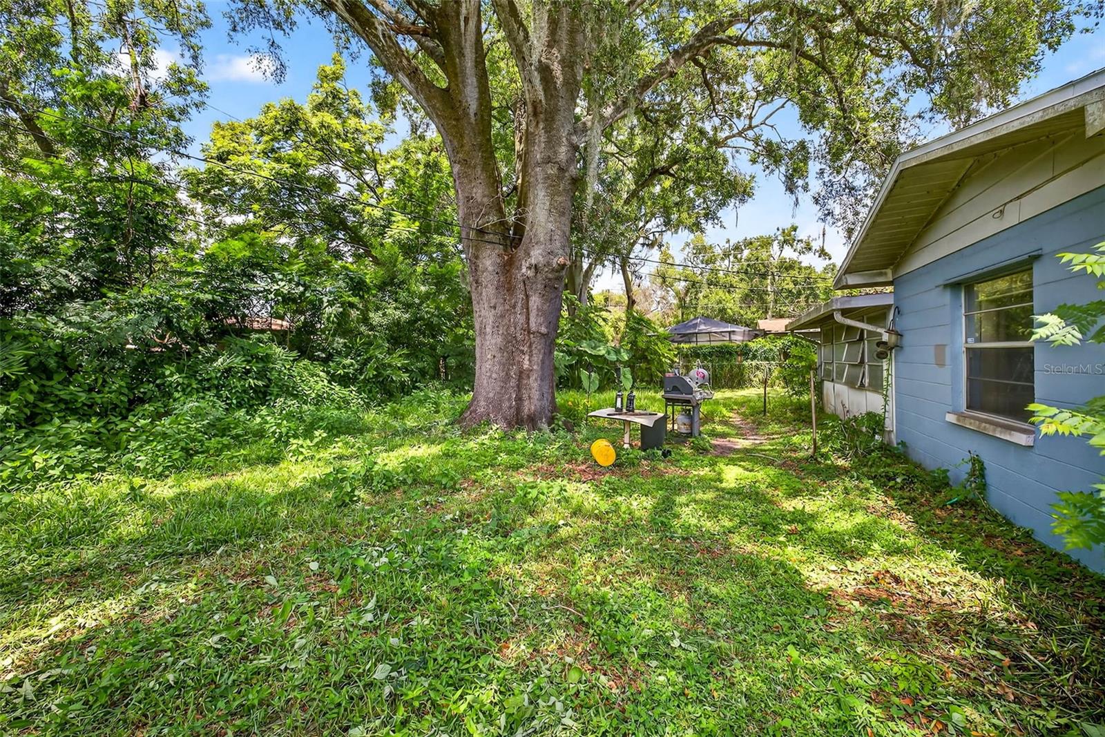 Image 30 of 41 For 5943 Cypress Street