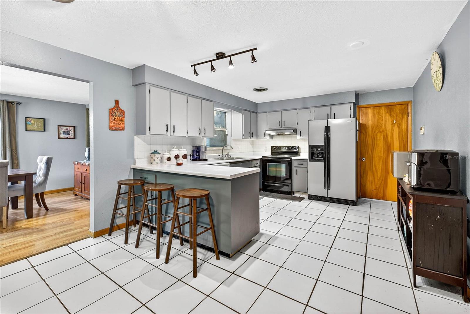Image 8 of 41 For 5943 Cypress Street