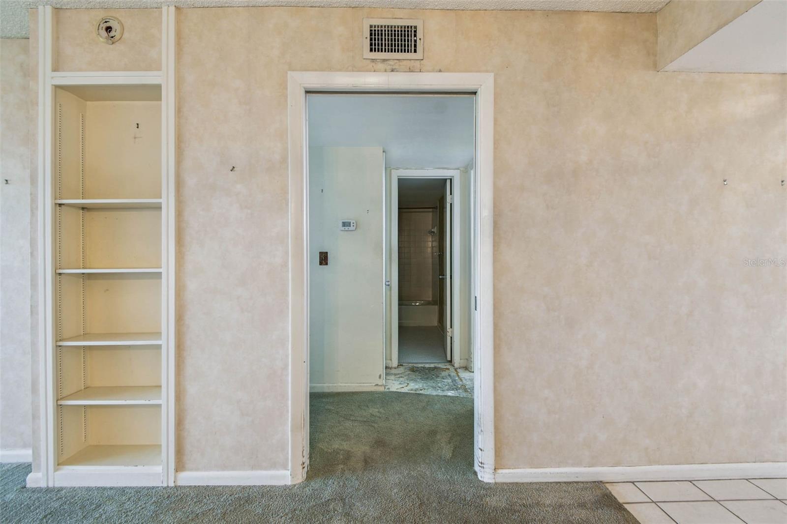 Image 21 of 91 For 2621 Cove Cay Drive 703