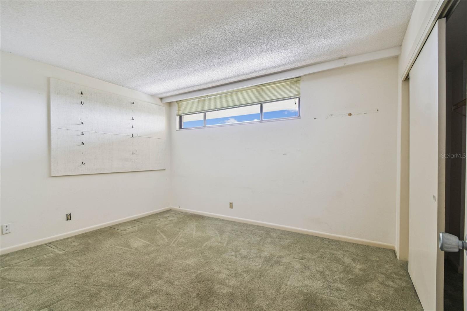 Image 23 of 91 For 2621 Cove Cay Drive 703
