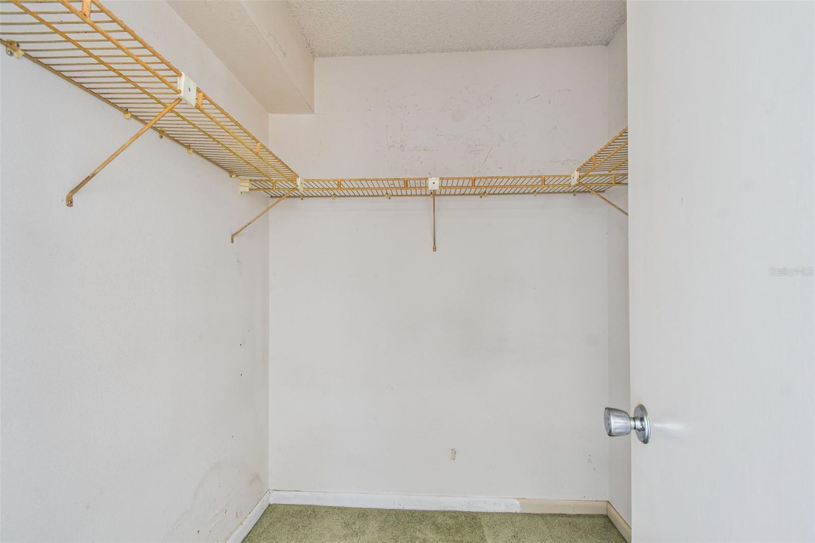 Image 39 of 91 For 2621 Cove Cay Drive 703