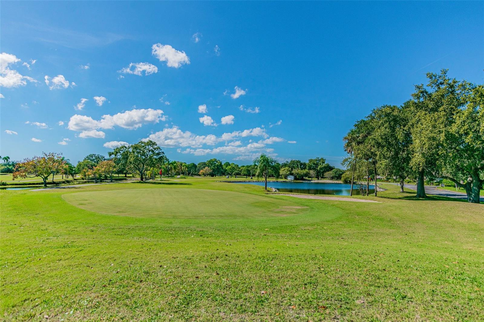 Image 83 of 91 For 2621 Cove Cay Drive 703