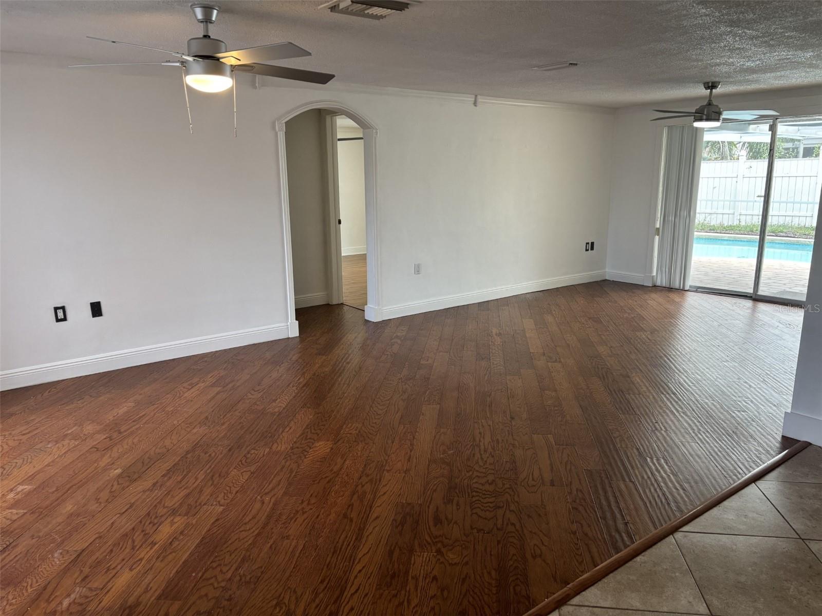Image 3 of 25 For 7114 Parrot Drive