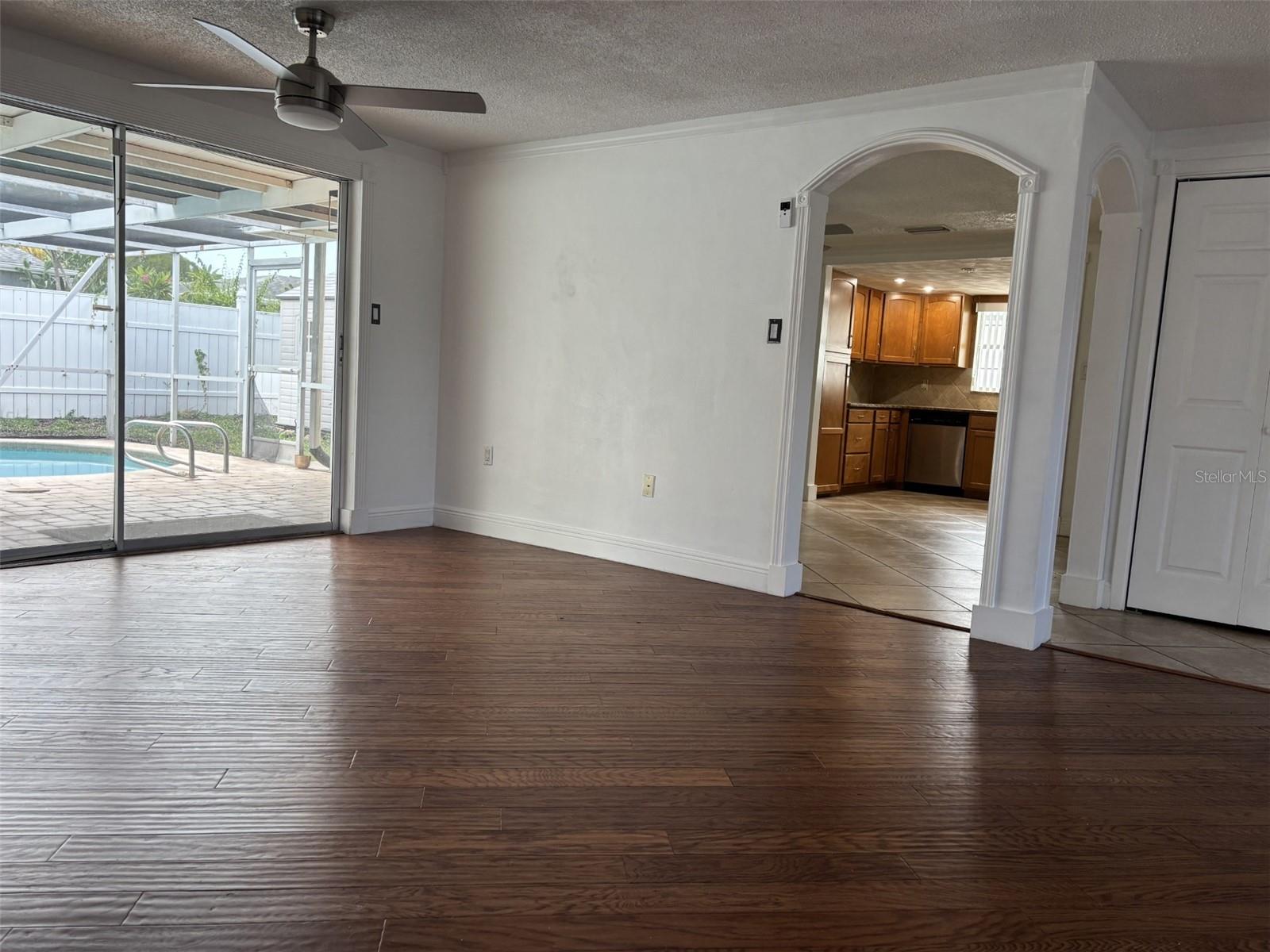 Image 5 of 25 For 7114 Parrot Drive