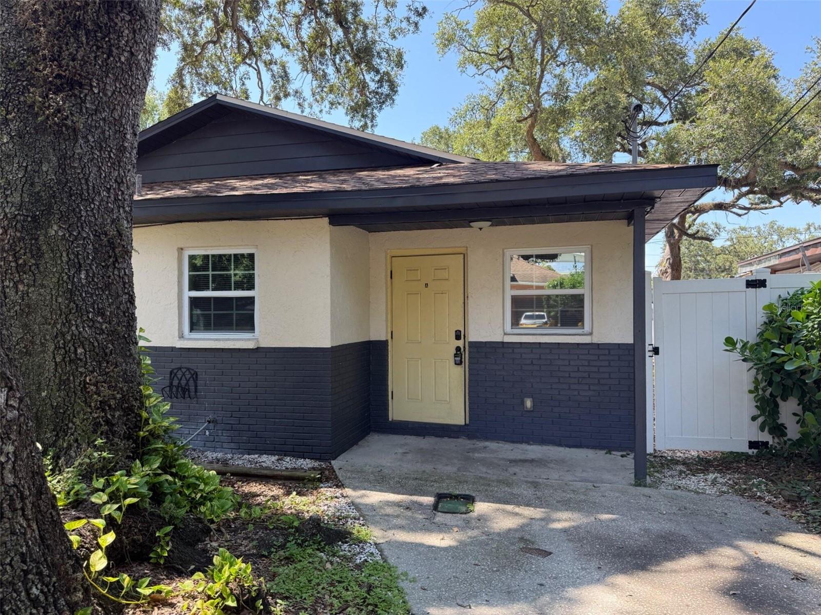 Details for 2809 Marconi Street B, TAMPA, FL 33605