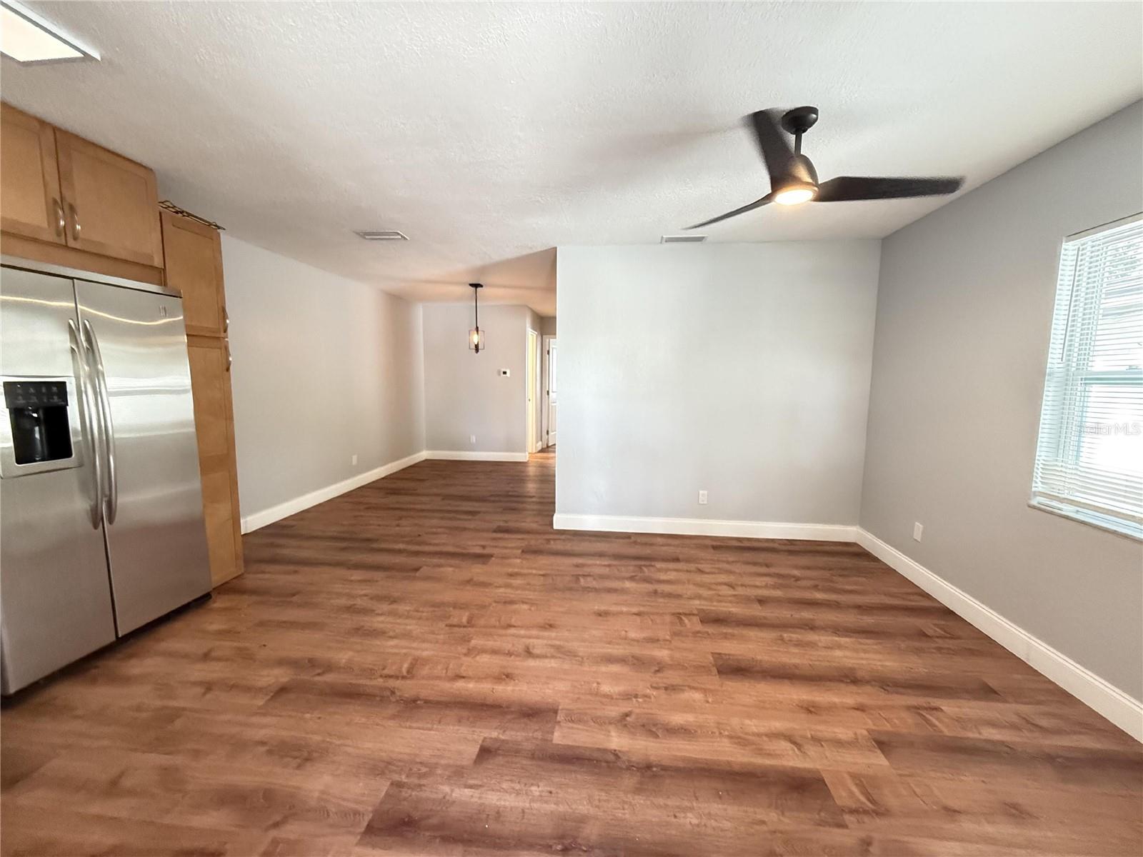 Image 5 of 26 For 2809 Marconi Street B