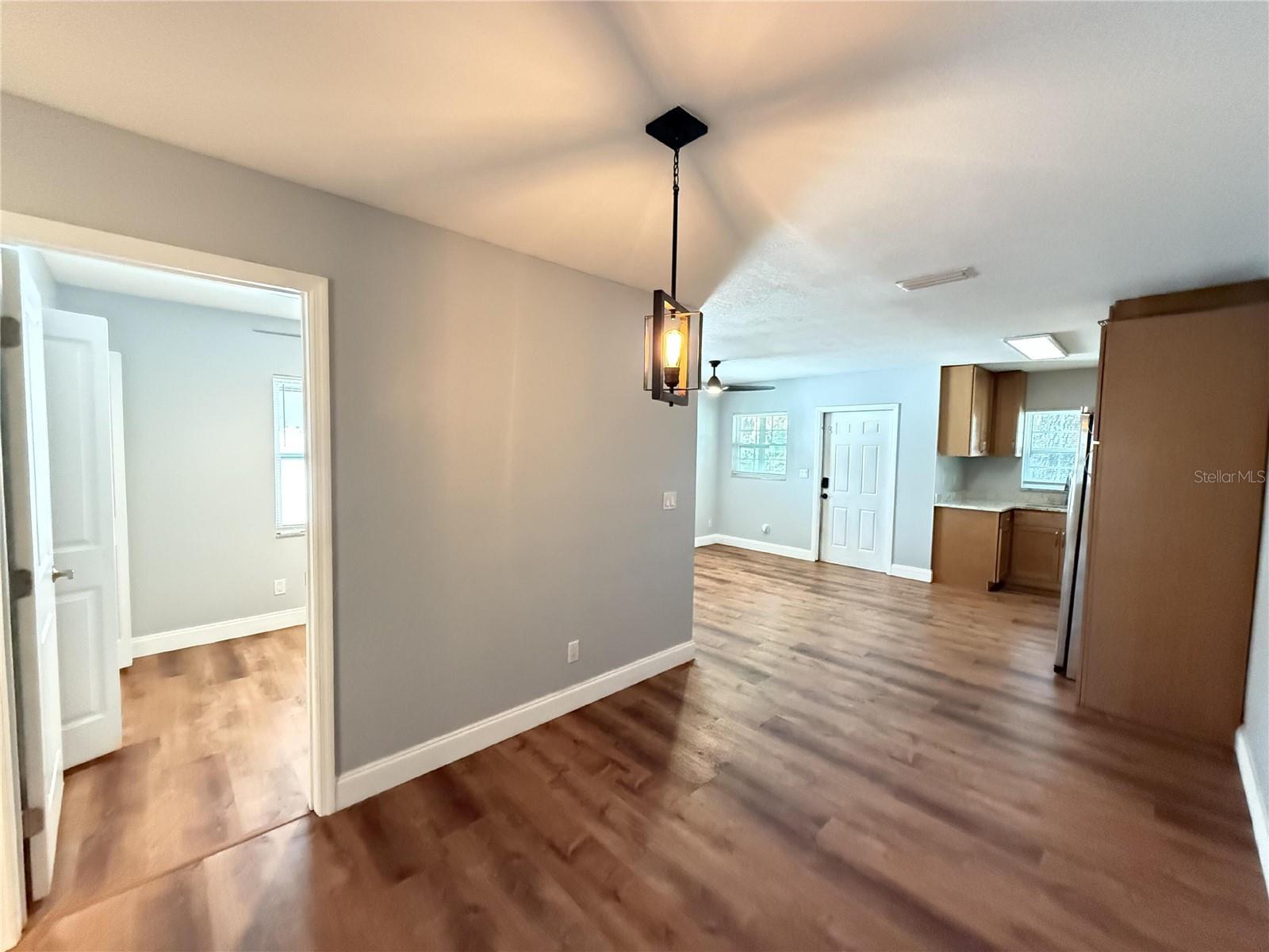 Image 8 of 26 For 2809 Marconi Street B
