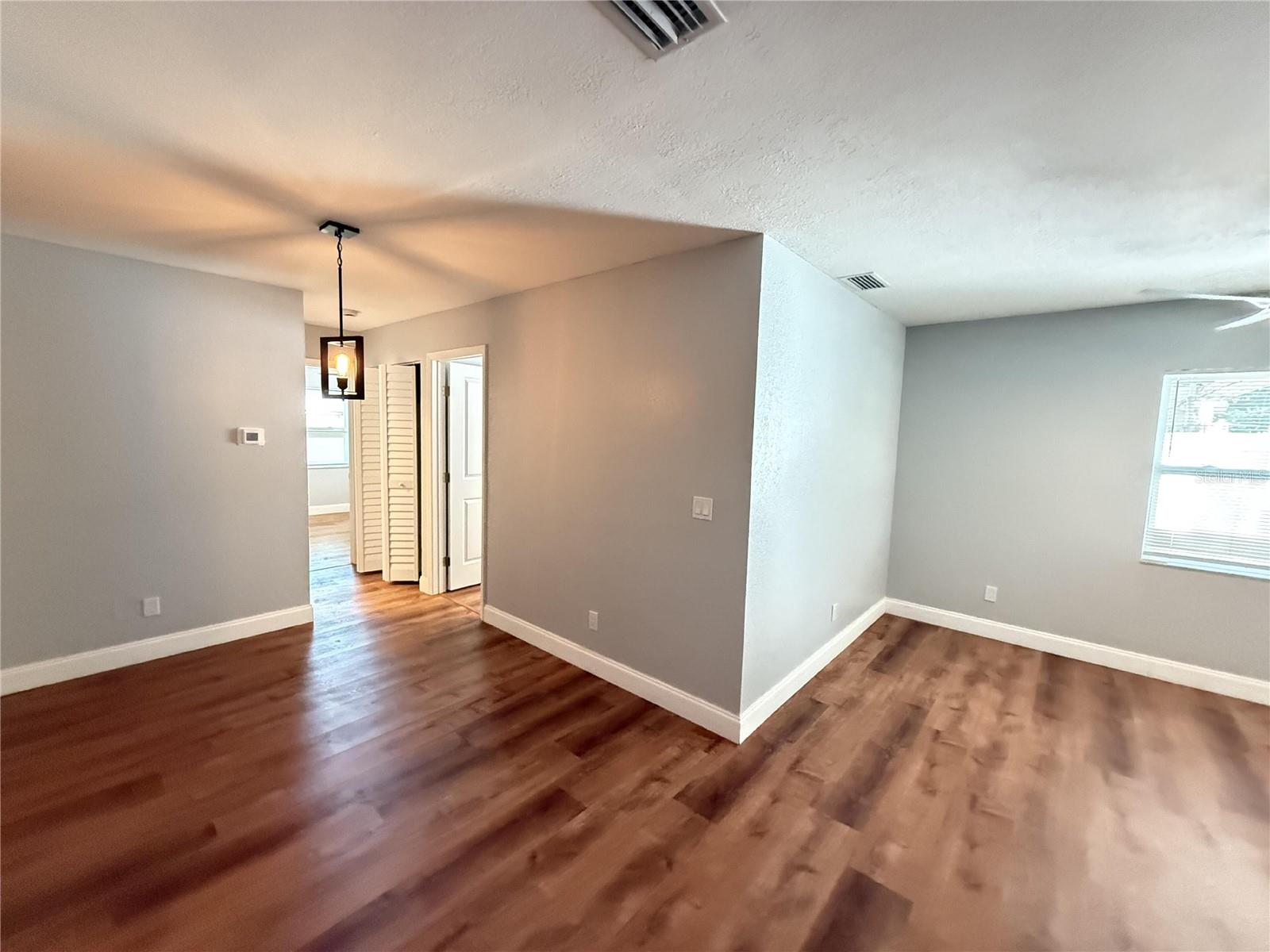 Image 9 of 26 For 2809 Marconi Street B