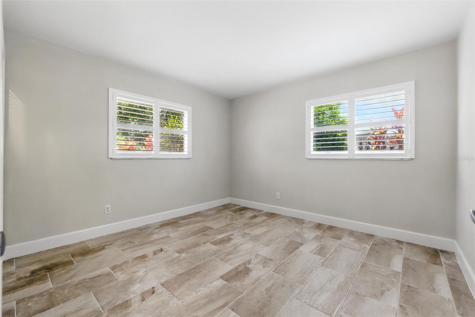 Image 8 of 25 For 1875 Harmony Drive