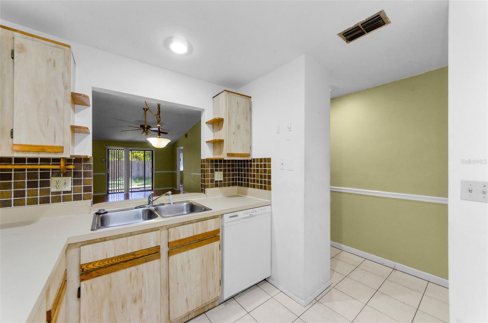 Image 12 of 29 For 1934 Peppermill Drive D