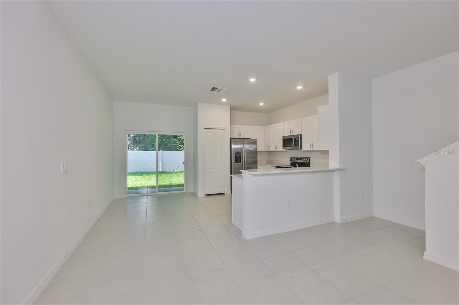 Image 8 of 34 For 2637 Sunray Venus Way