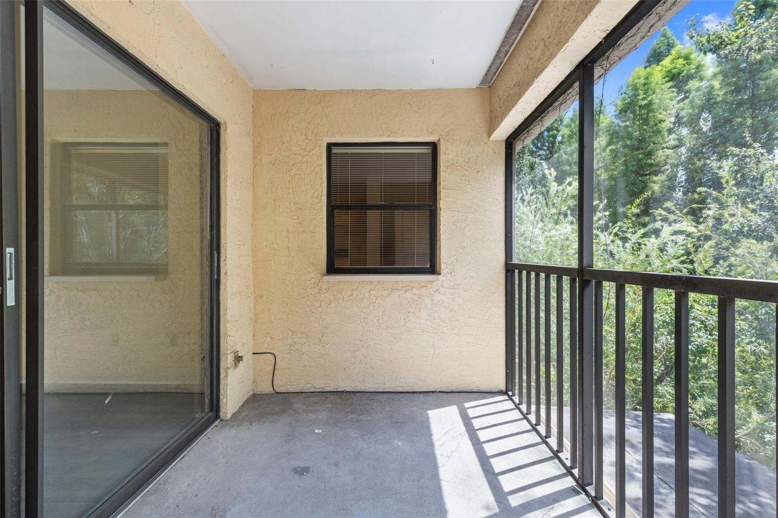 Image 16 of 40 For 7832 Niagara Avenue 323