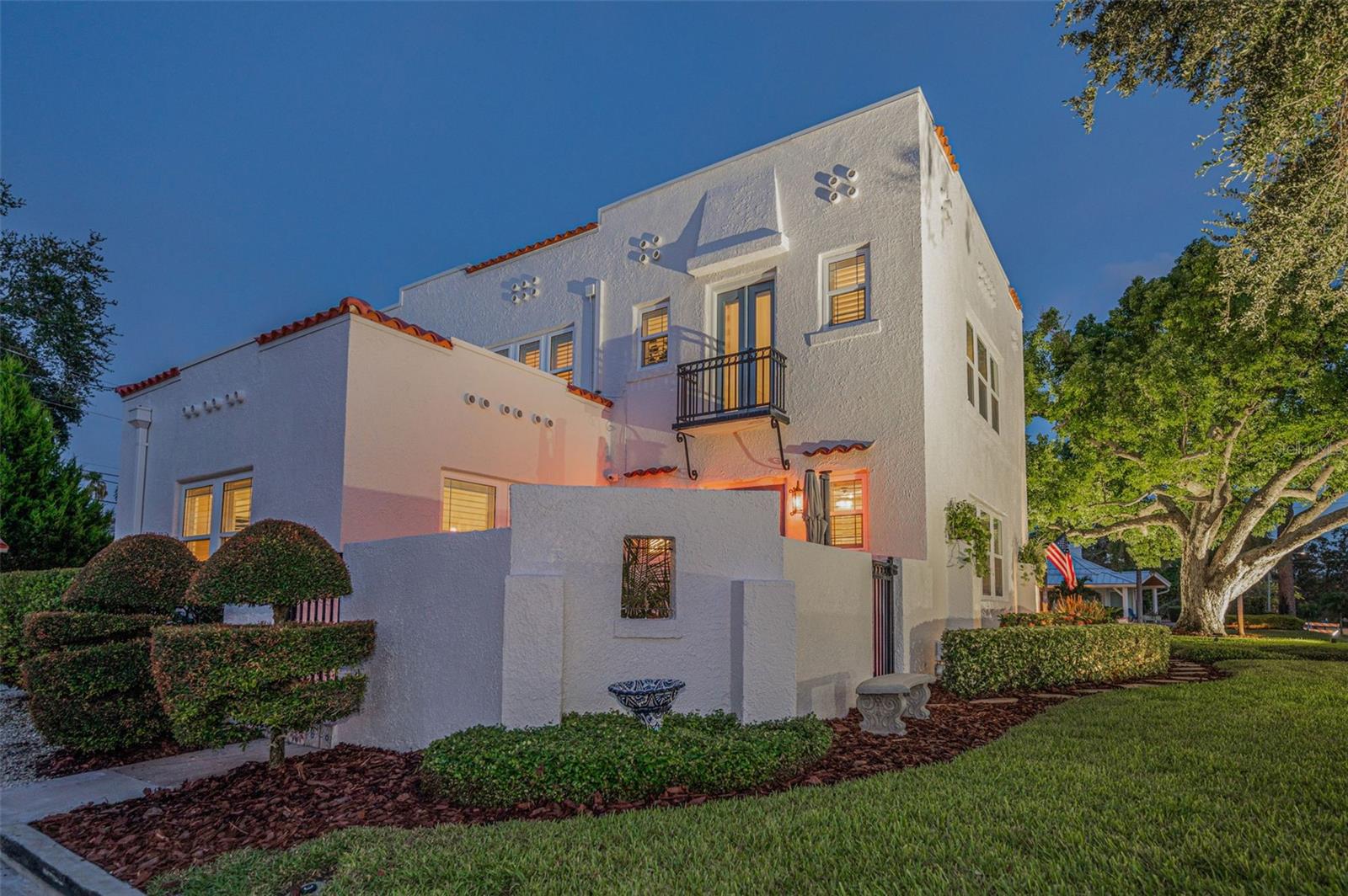 Image 41 of 85 For 301 Citrus Avenue