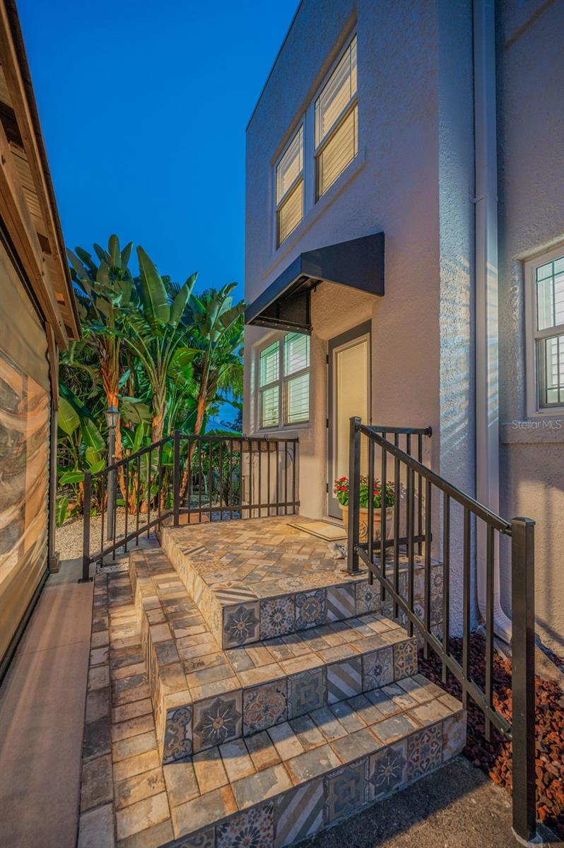 Image 43 of 85 For 301 Citrus Avenue