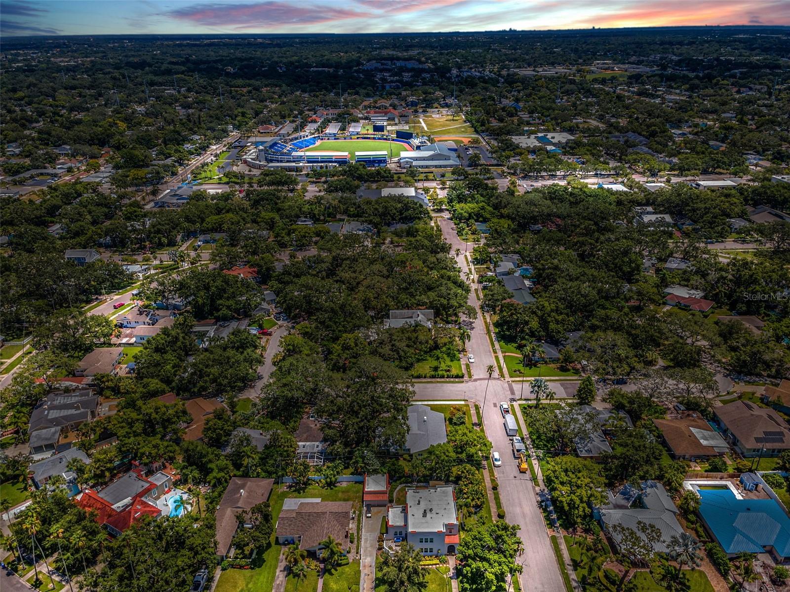 Image 57 of 85 For 301 Citrus Avenue