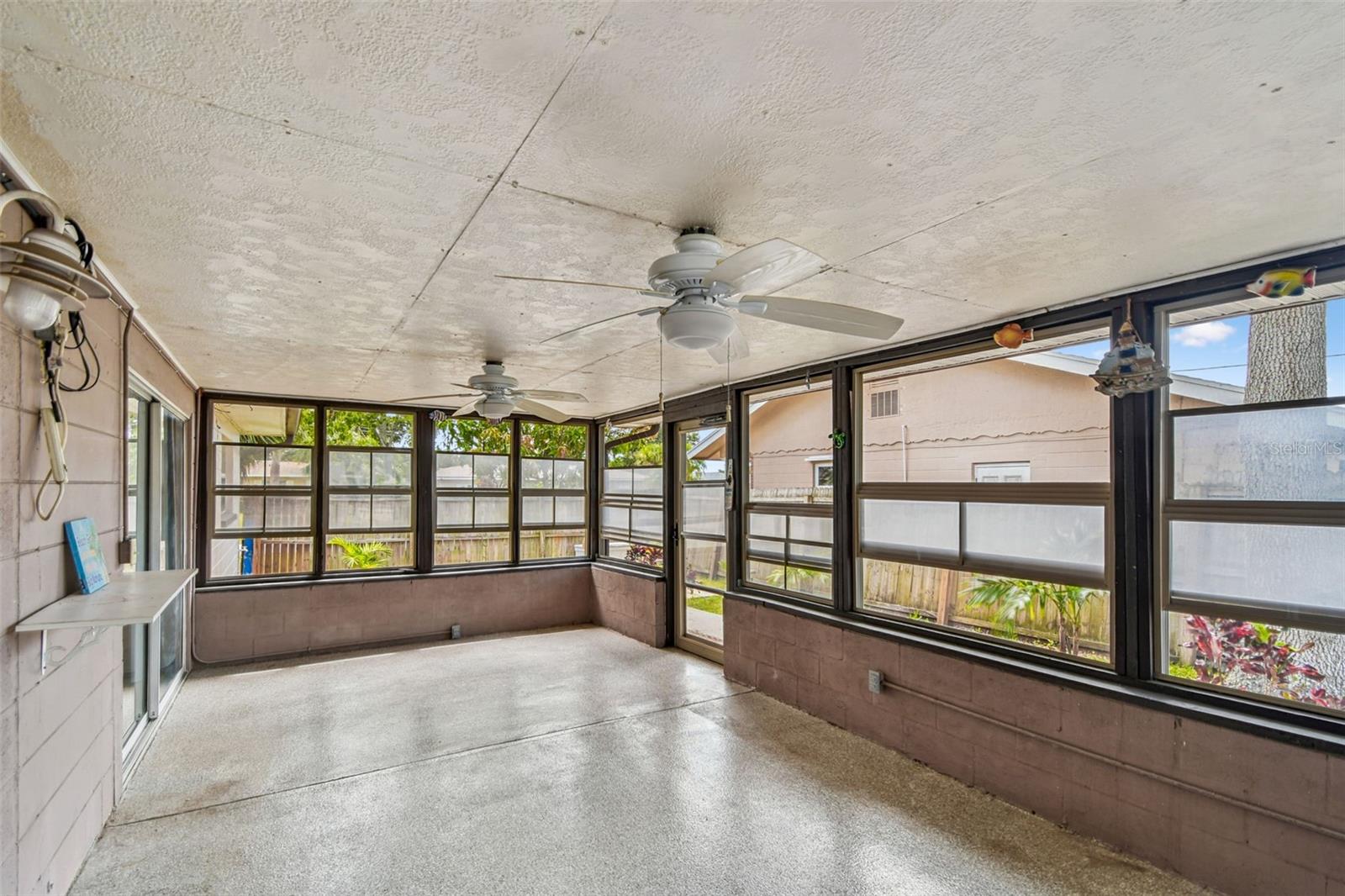 Image 31 of 48 For 2481 Burnice Drive