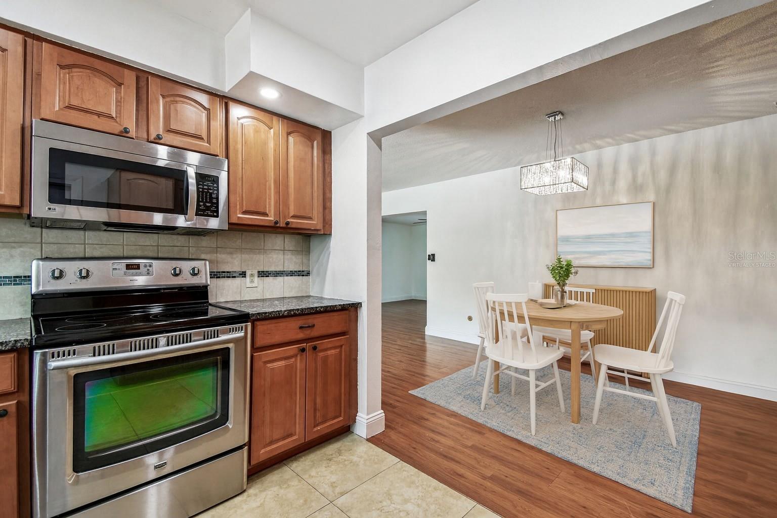 Image 9 of 48 For 2481 Burnice Drive