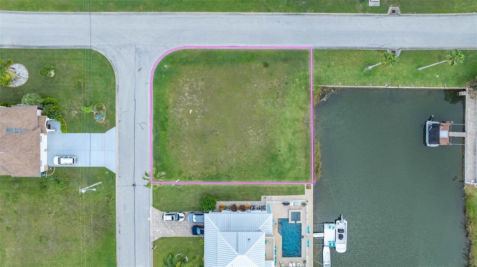 Image 4 of 13 For 4066 Croaker Drive
